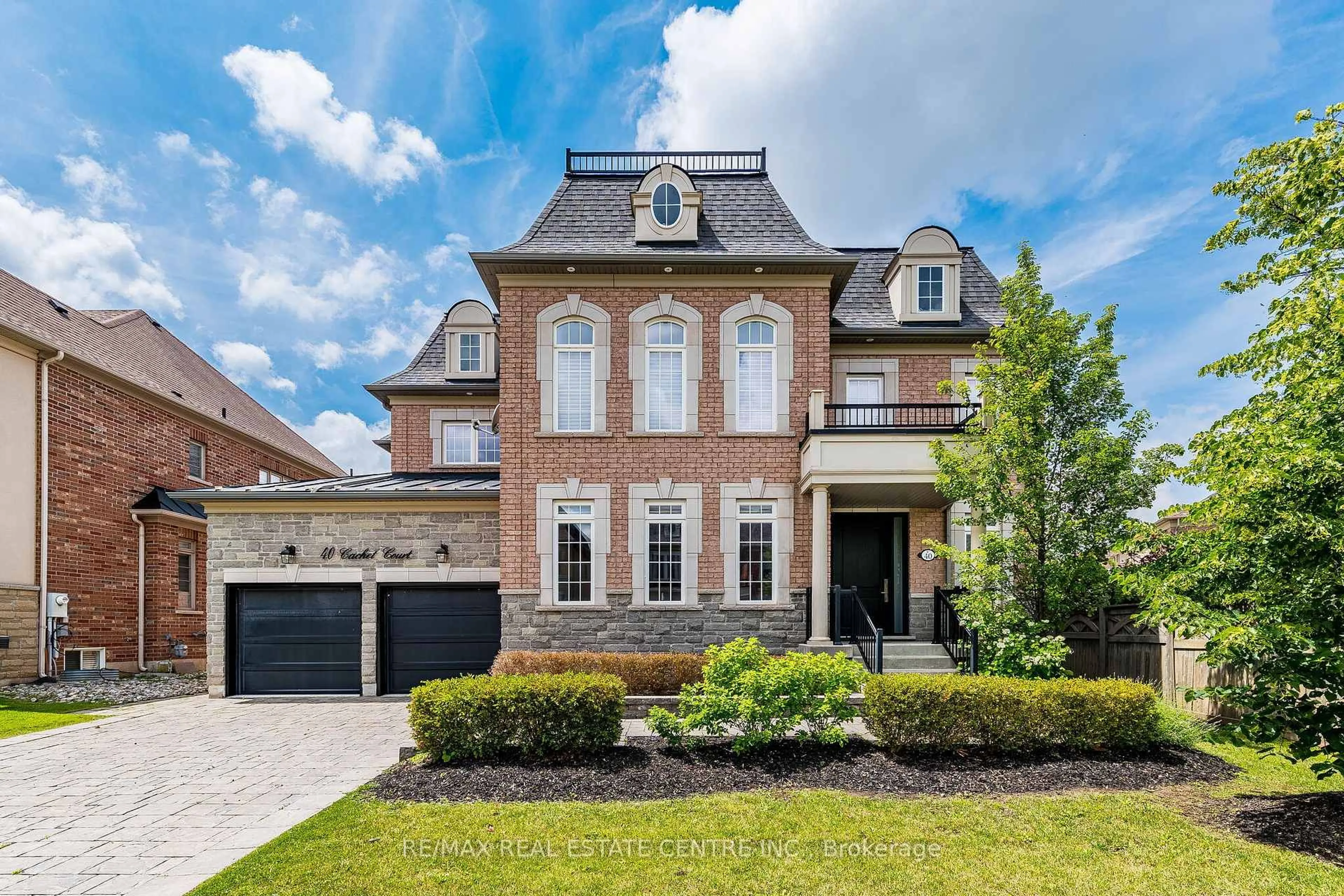 Home with brick exterior material, street for 40 Cachet Crt, Brampton Ontario L6X 0X2