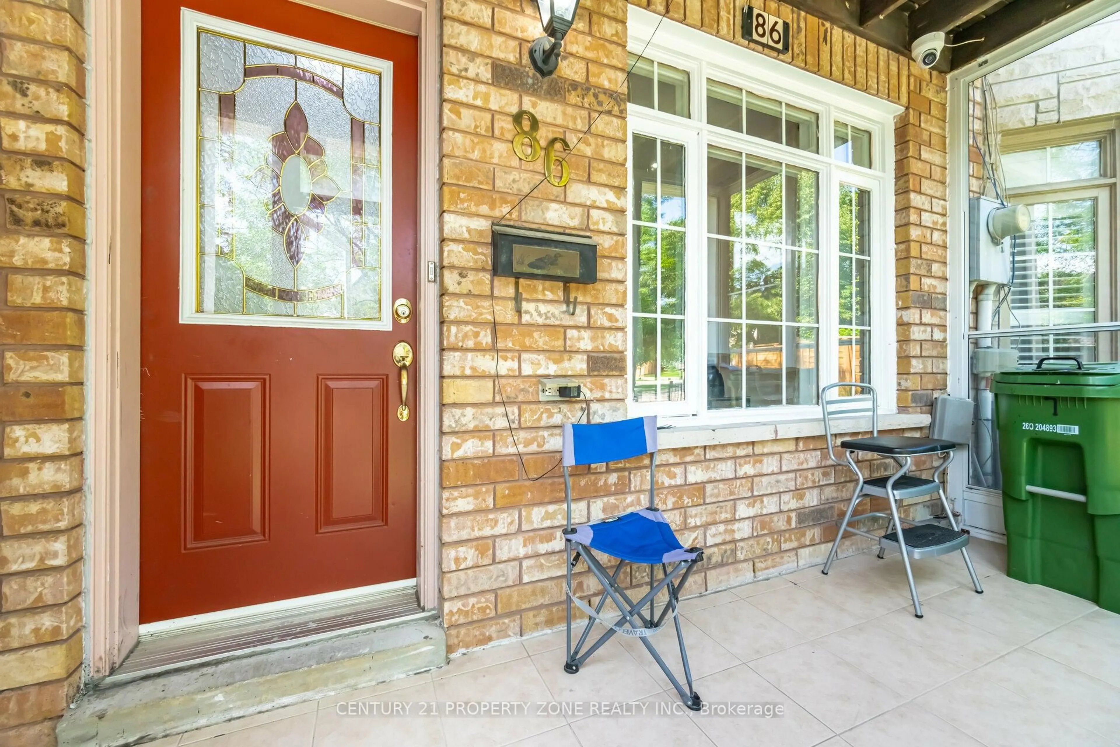 Unknown for 86 Rory Rd, Toronto Ontario M6L 3G1
