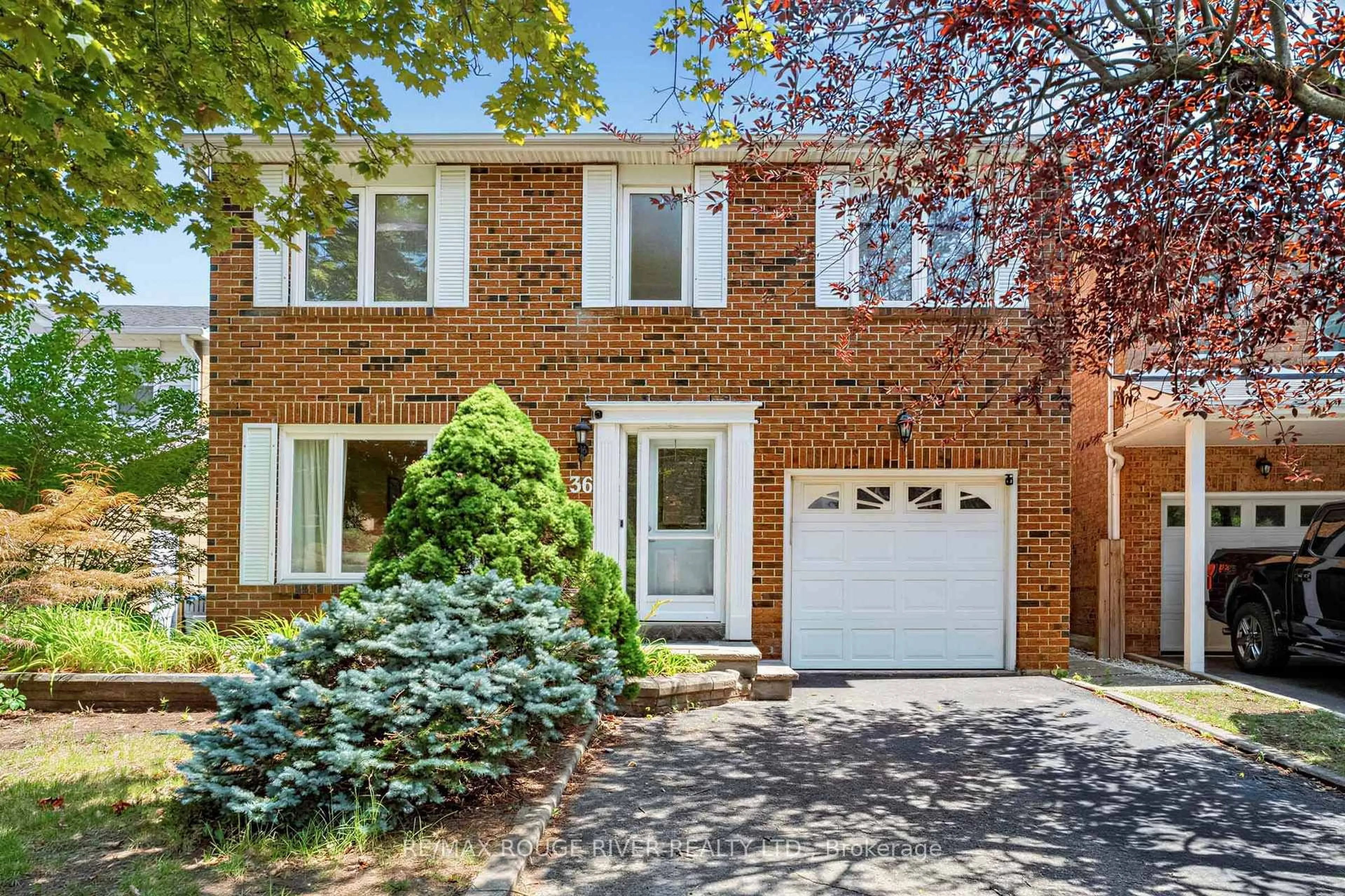 Home with brick exterior material, street for 36 Nimrod Cres, Brampton Ontario L6S 4V3