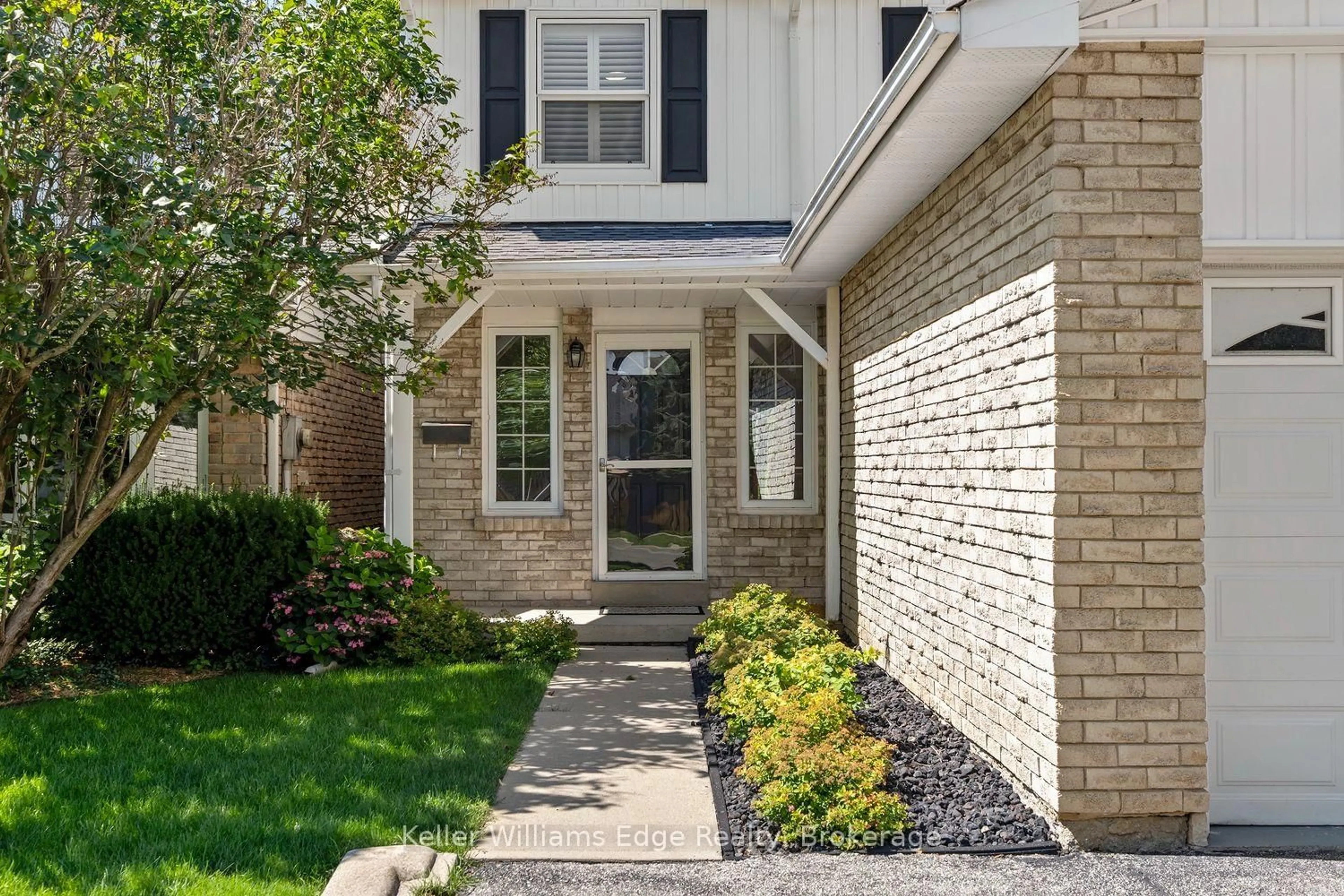 Home with brick exterior material, street for 3389 Palmer Dr, Burlington Ontario L7M 1Z7