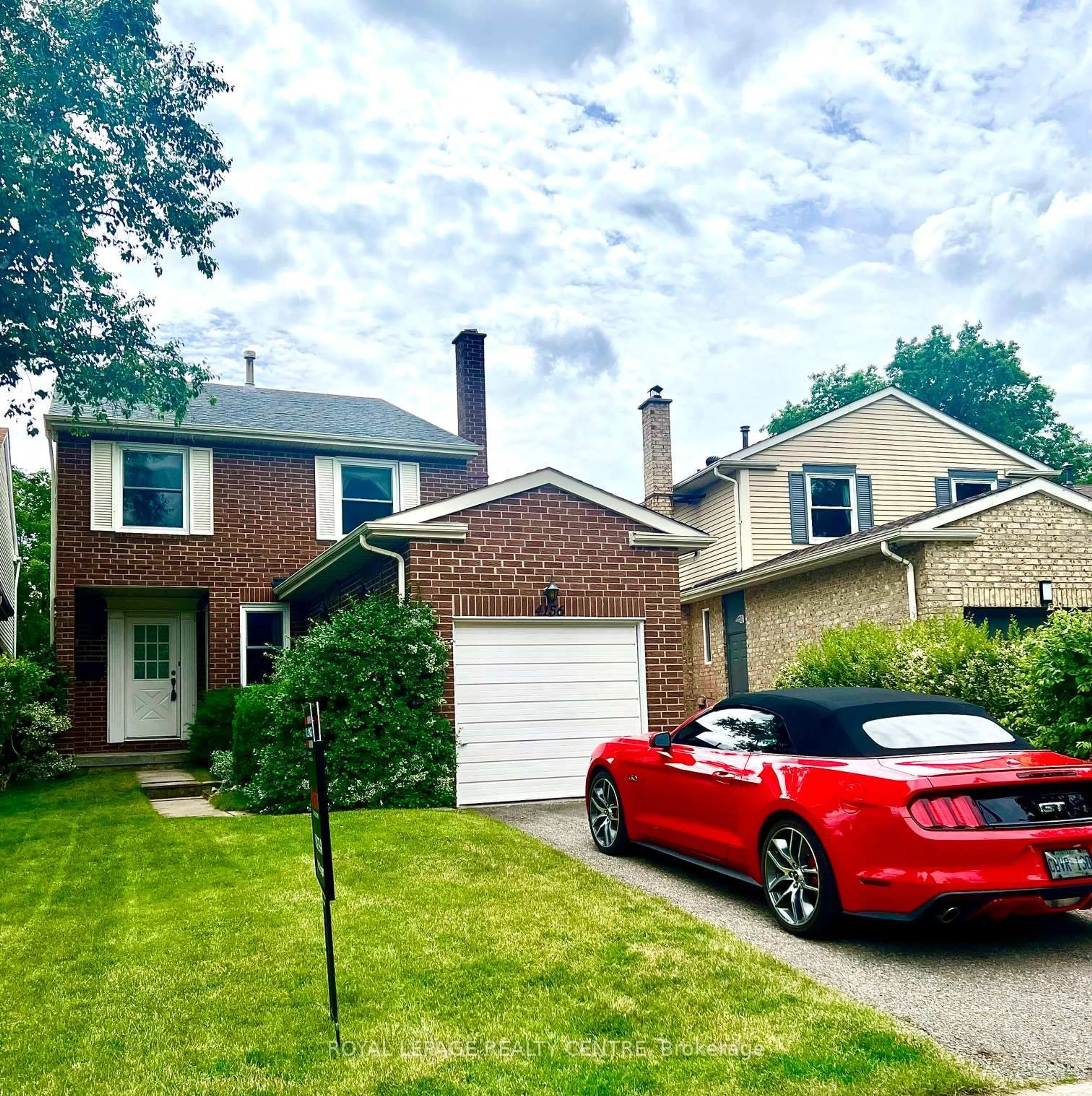 Home with brick exterior material, street for 4156 Wheelwright Cres, Mississauga Ontario L5L 2X6