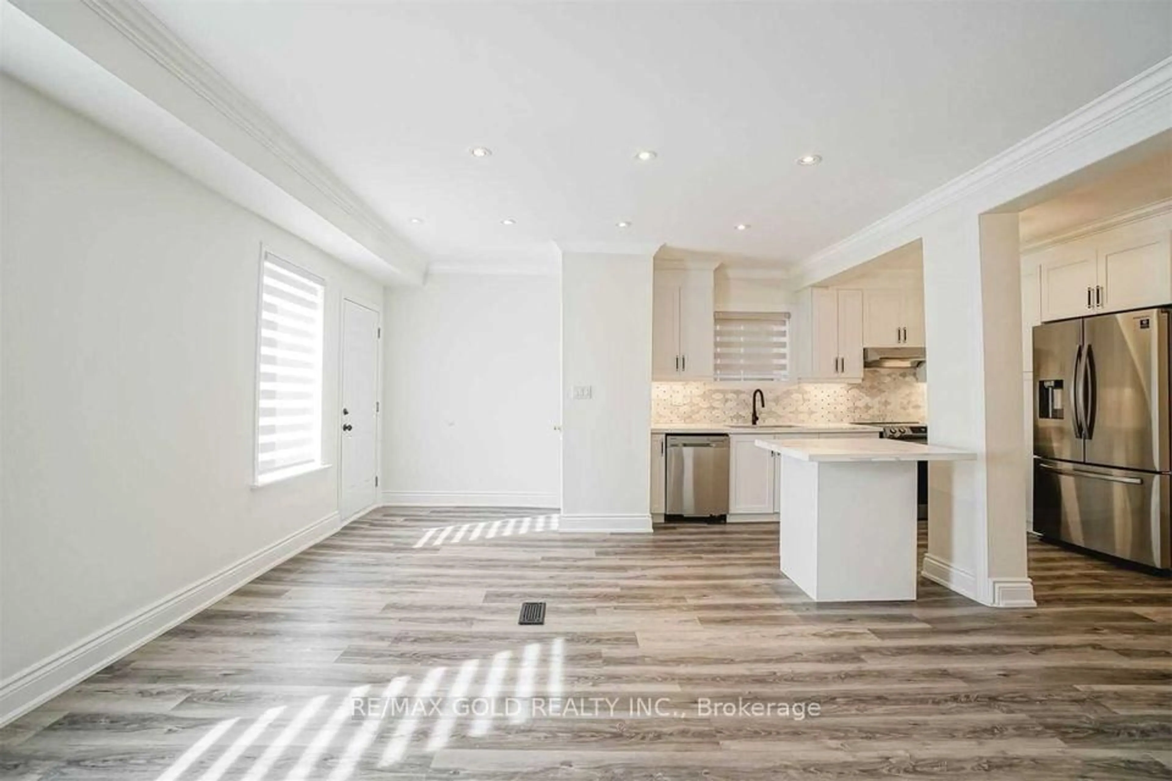 Open concept kitchen, unknown for 4 Adamson St, Halton Hills Ontario L0P 0A2