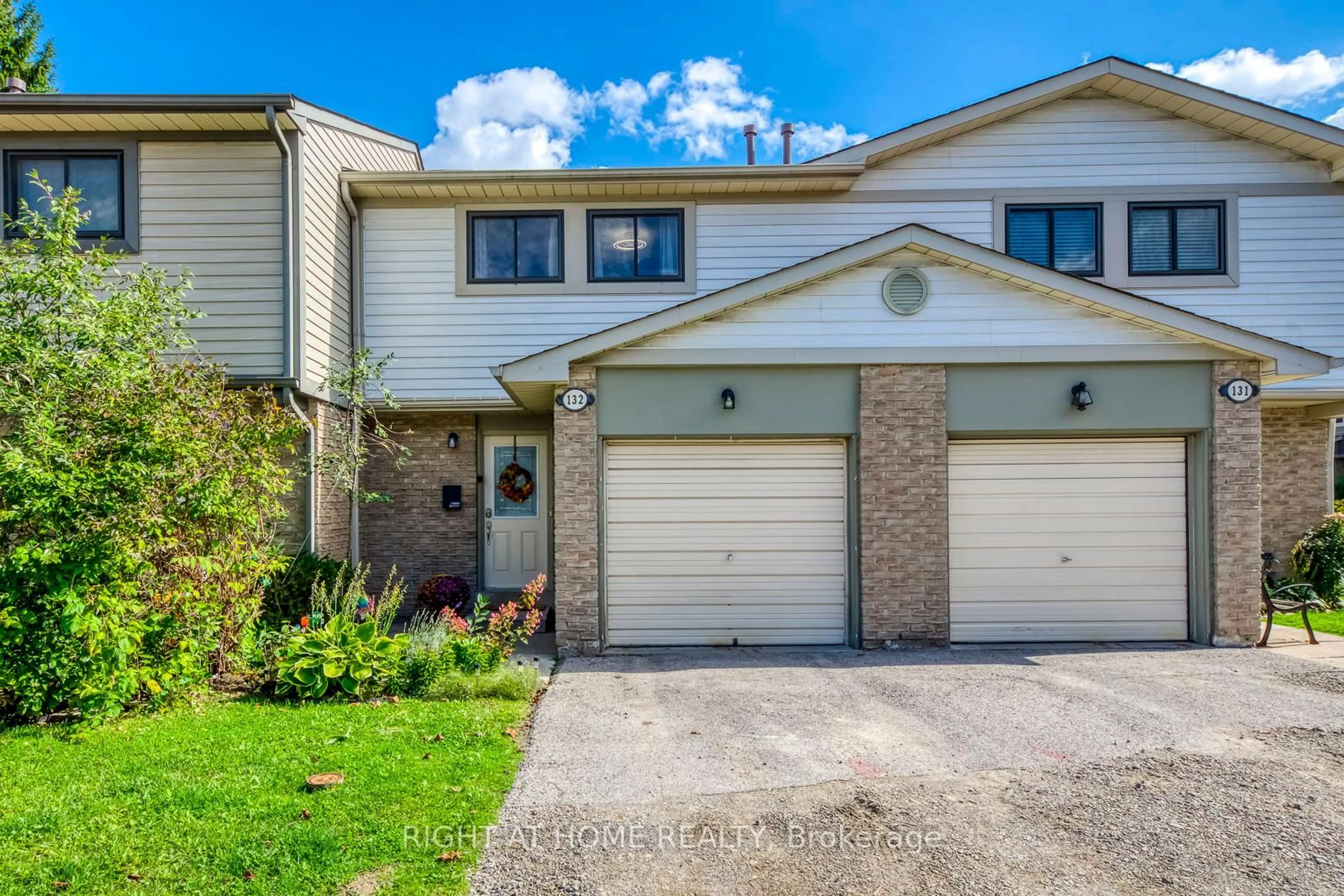 Unknown for 132 Ashton Cres, Brampton Ontario L6S 3J9