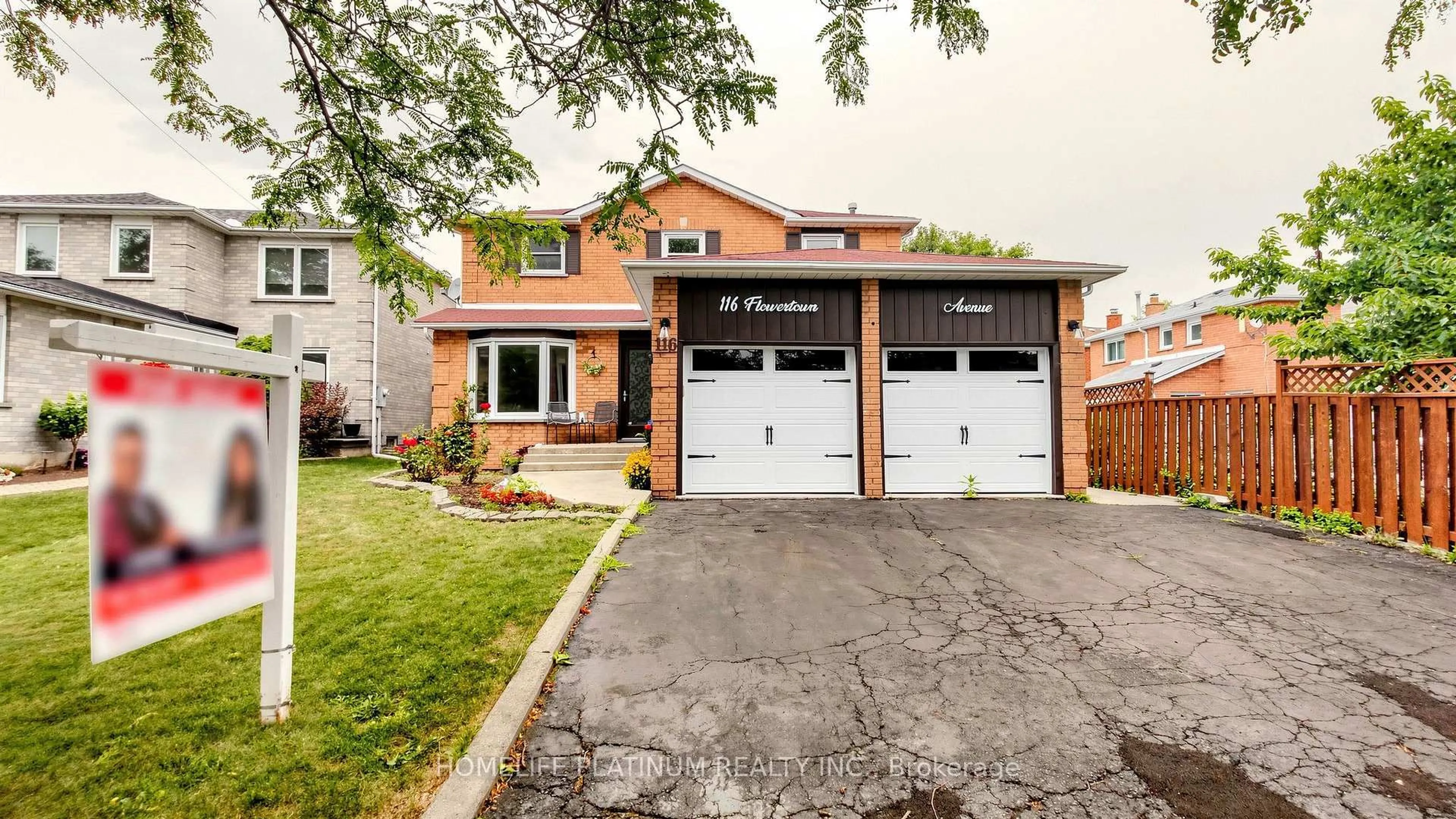 Home with brick exterior material, street for 116 Flowertown Ave, Brampton Ontario L6X 3Y6