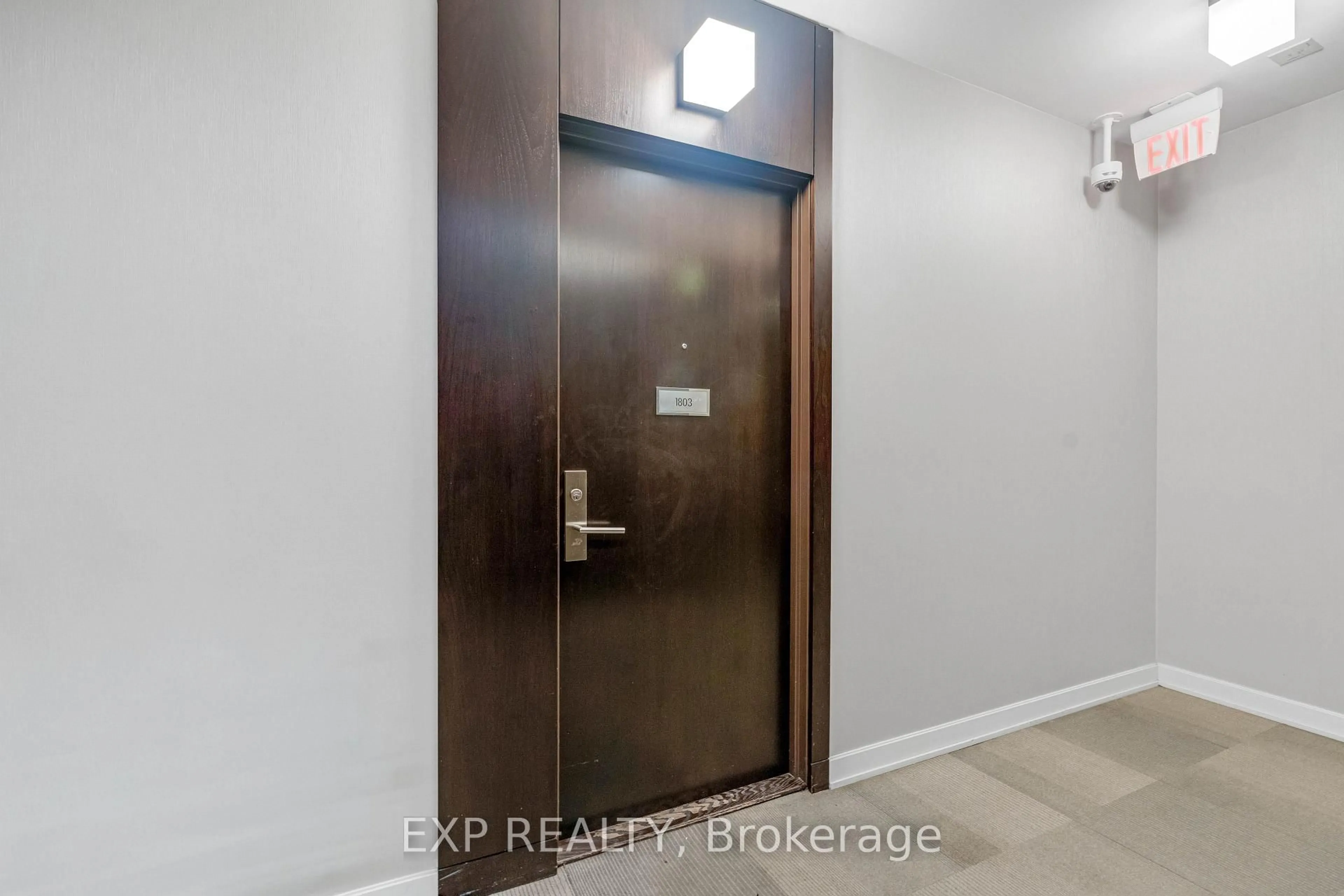 Indoor entryway for 60 Absolute Ave #1803, Mississauga Ontario L4Z 0A9