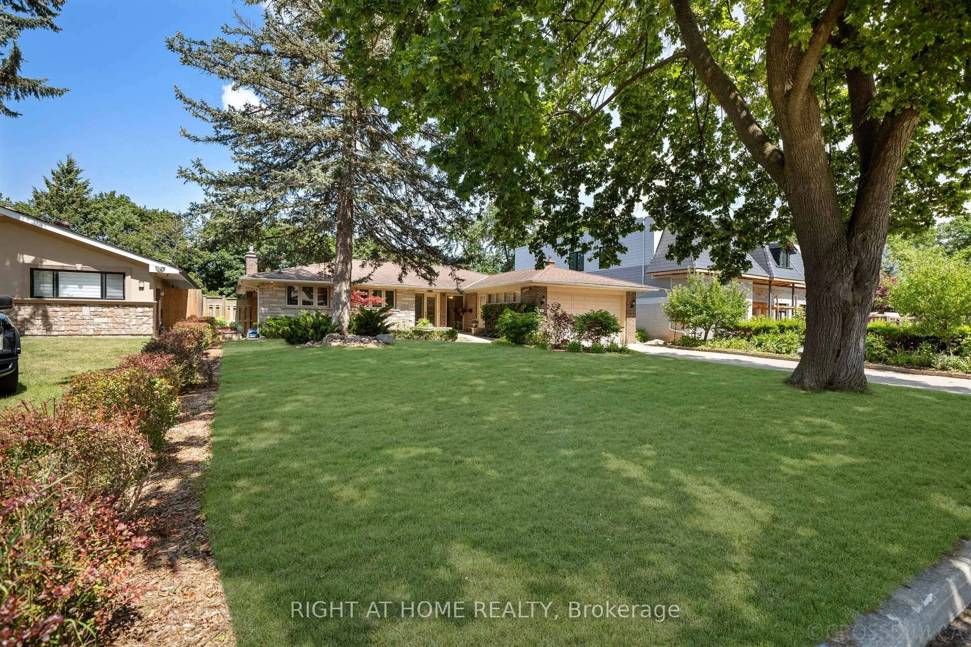 A pic from outside/outdoor area/front of a property/back of a property/a pic from drone, street for 39 Grovetree Rd, Toronto Ontario M9V 2Y4