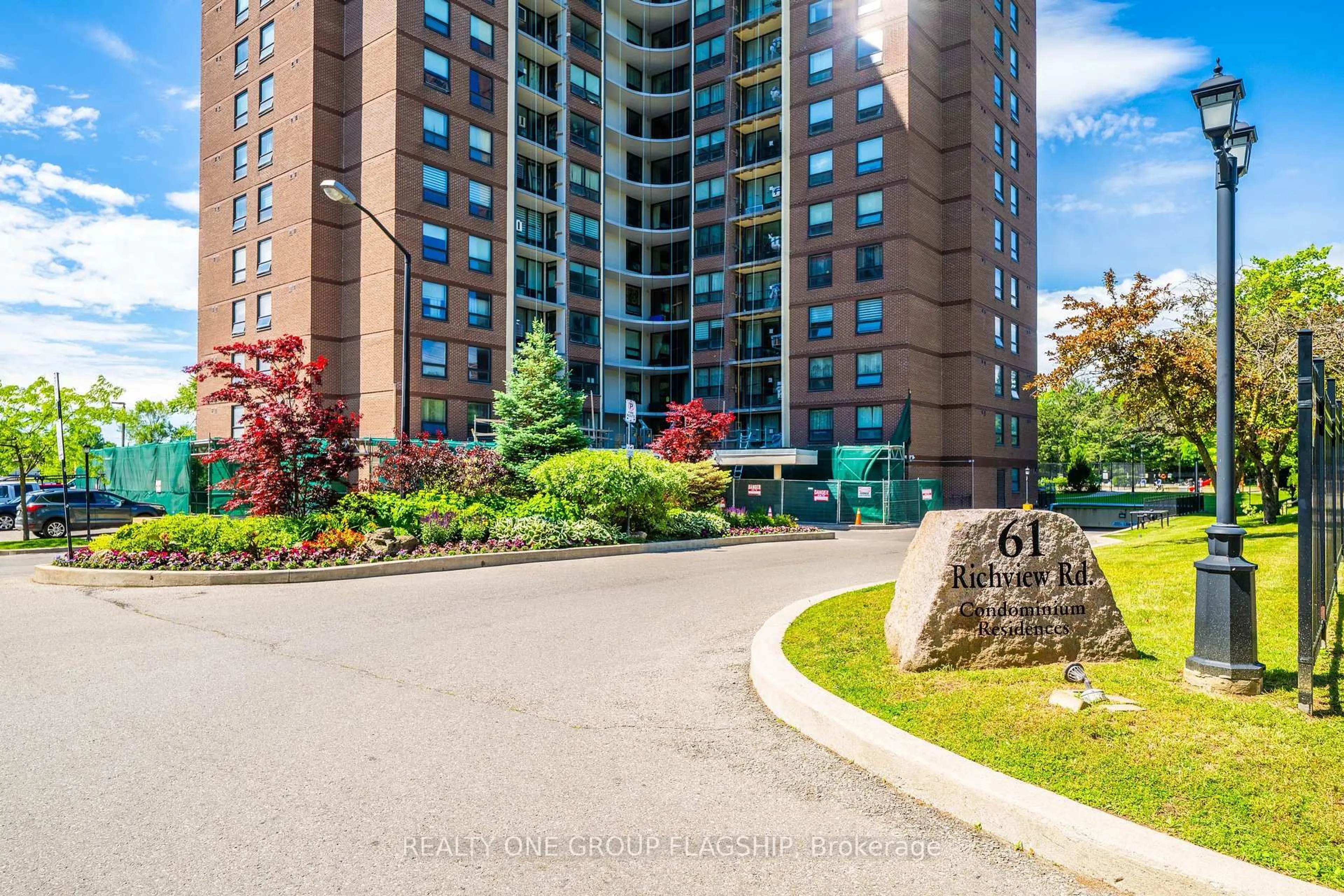 Unknown for 61 Richview Rd #1401, Toronto Ontario M9A 4M8