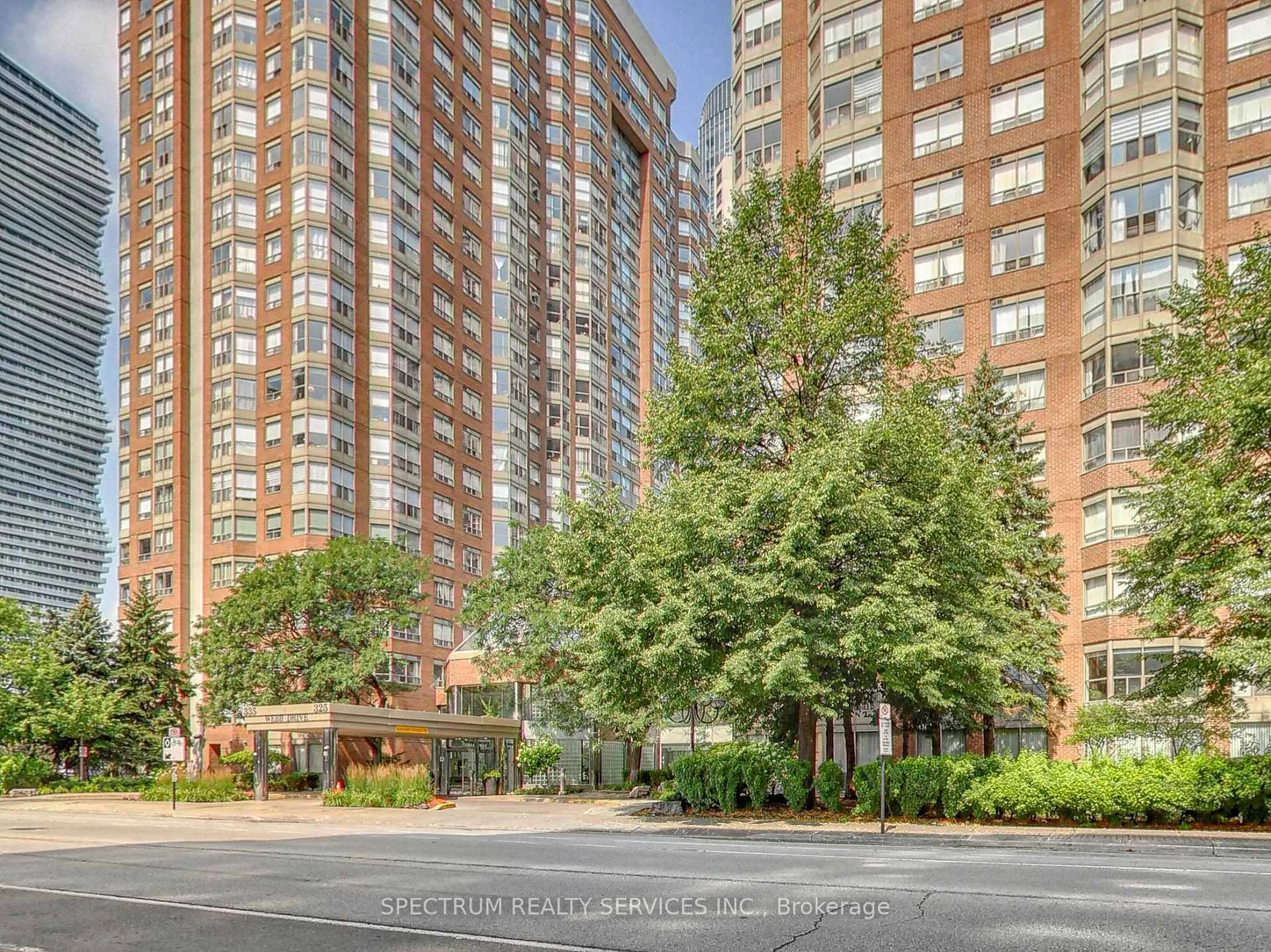 Unknown for 325 Webb Dr #1603E, Mississauga Ontario L5B 4A1