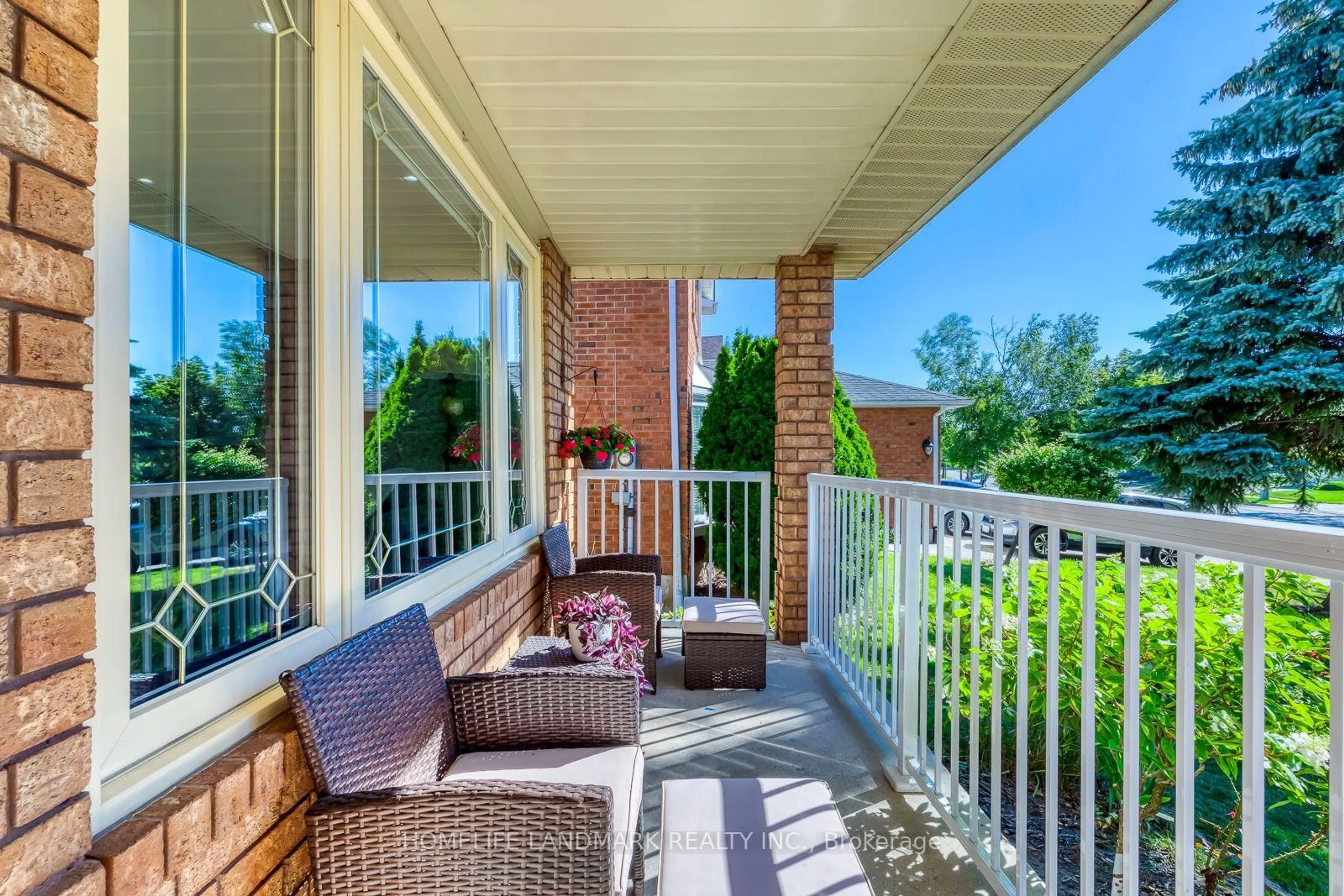 Patio, water/lake/river/ocean view for 2935 Kingsway Dr, Oakville Ontario L6J 6R8