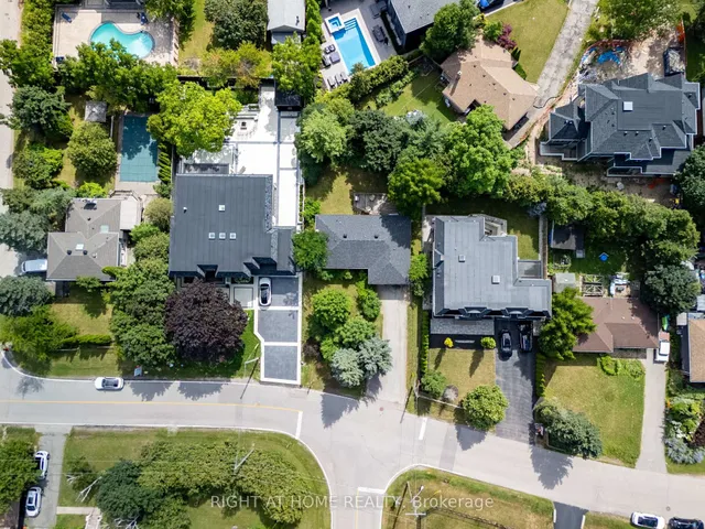 398 Tennyson Dr, Oakville 4