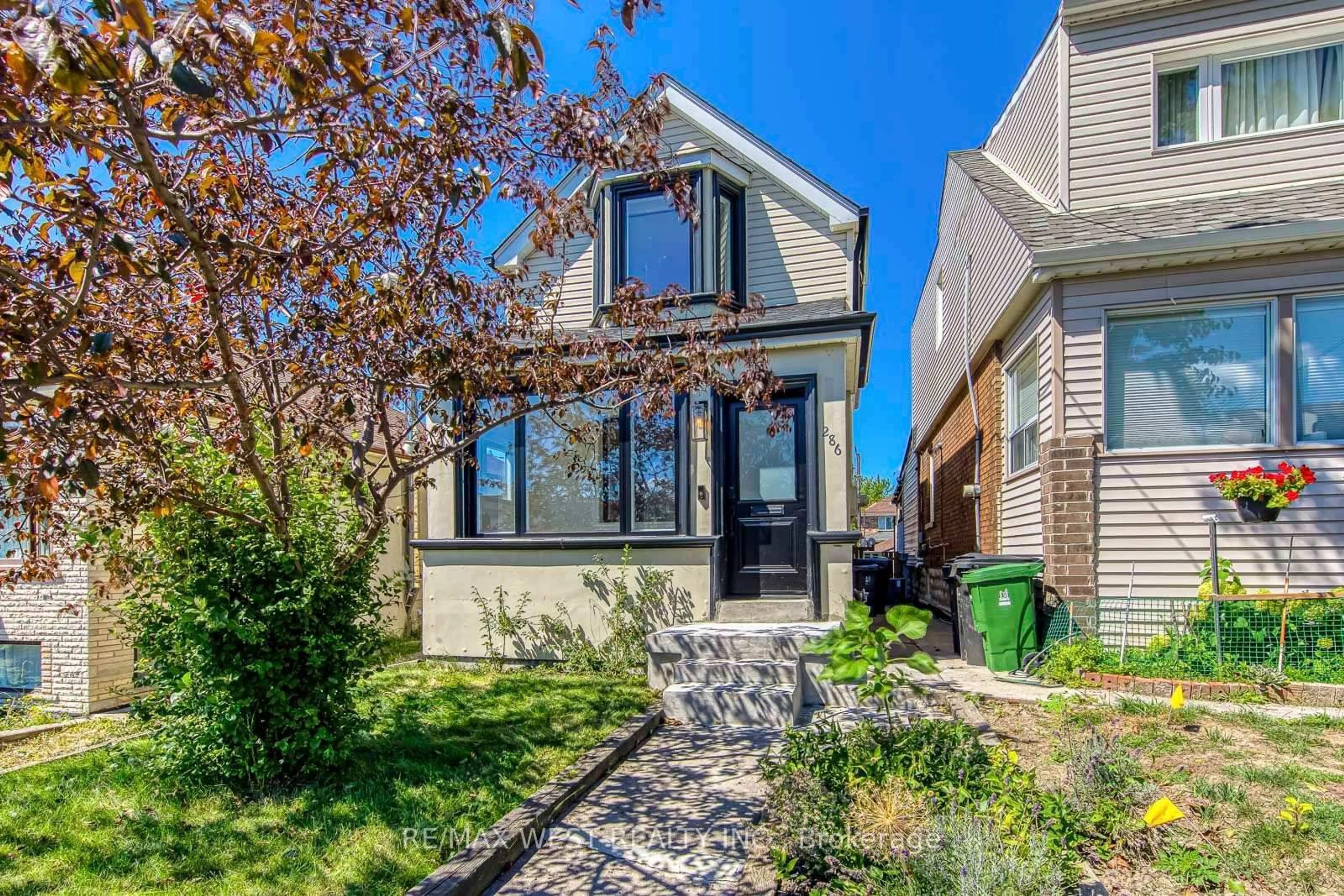 Home with brick exterior material, street for 286 Gilbert Ave, Toronto Ontario M6E 4W7