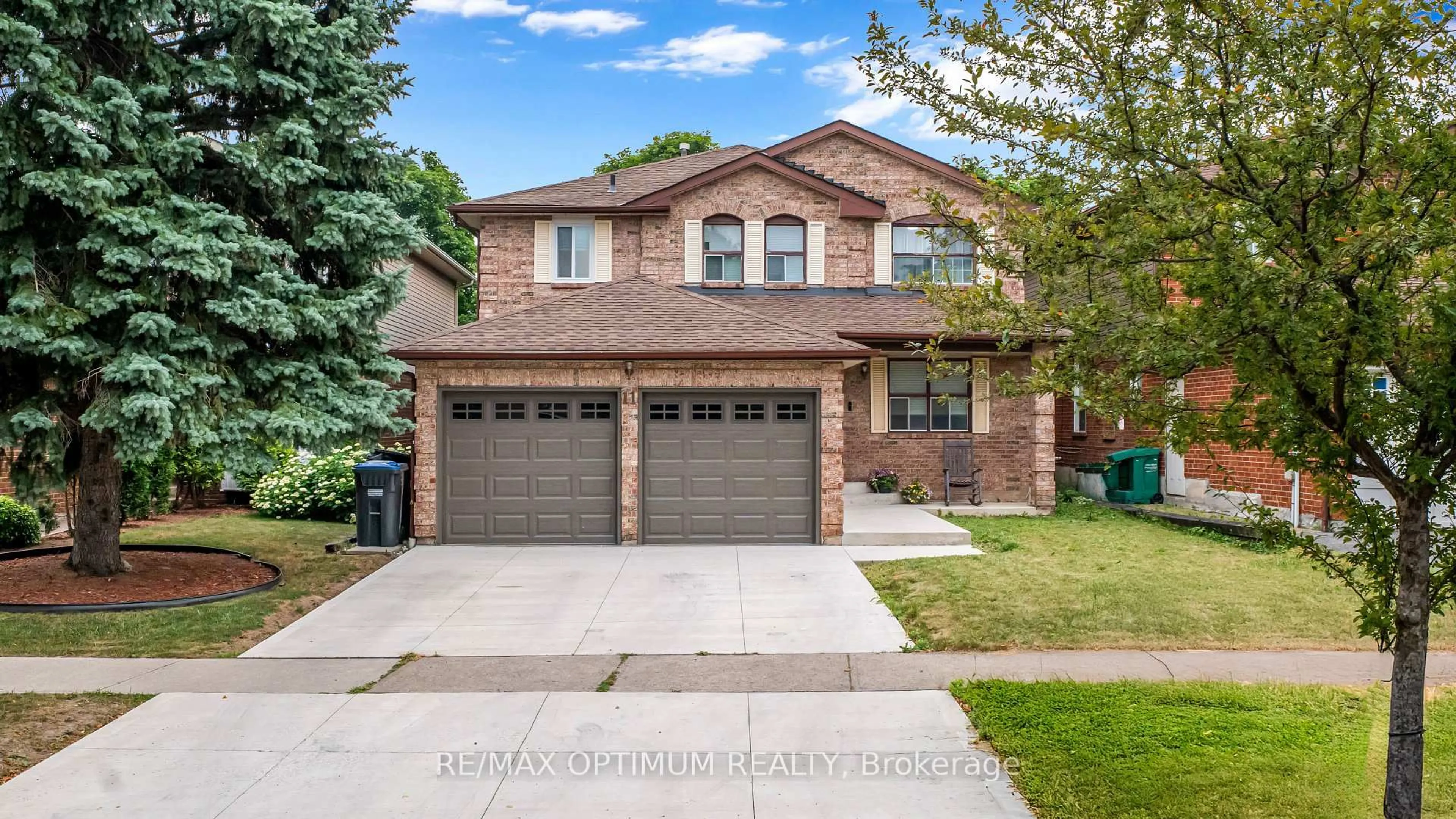 Home with brick exterior material, street for 11 Donaldson Dr, Brampton Ontario L6Y 3H1
