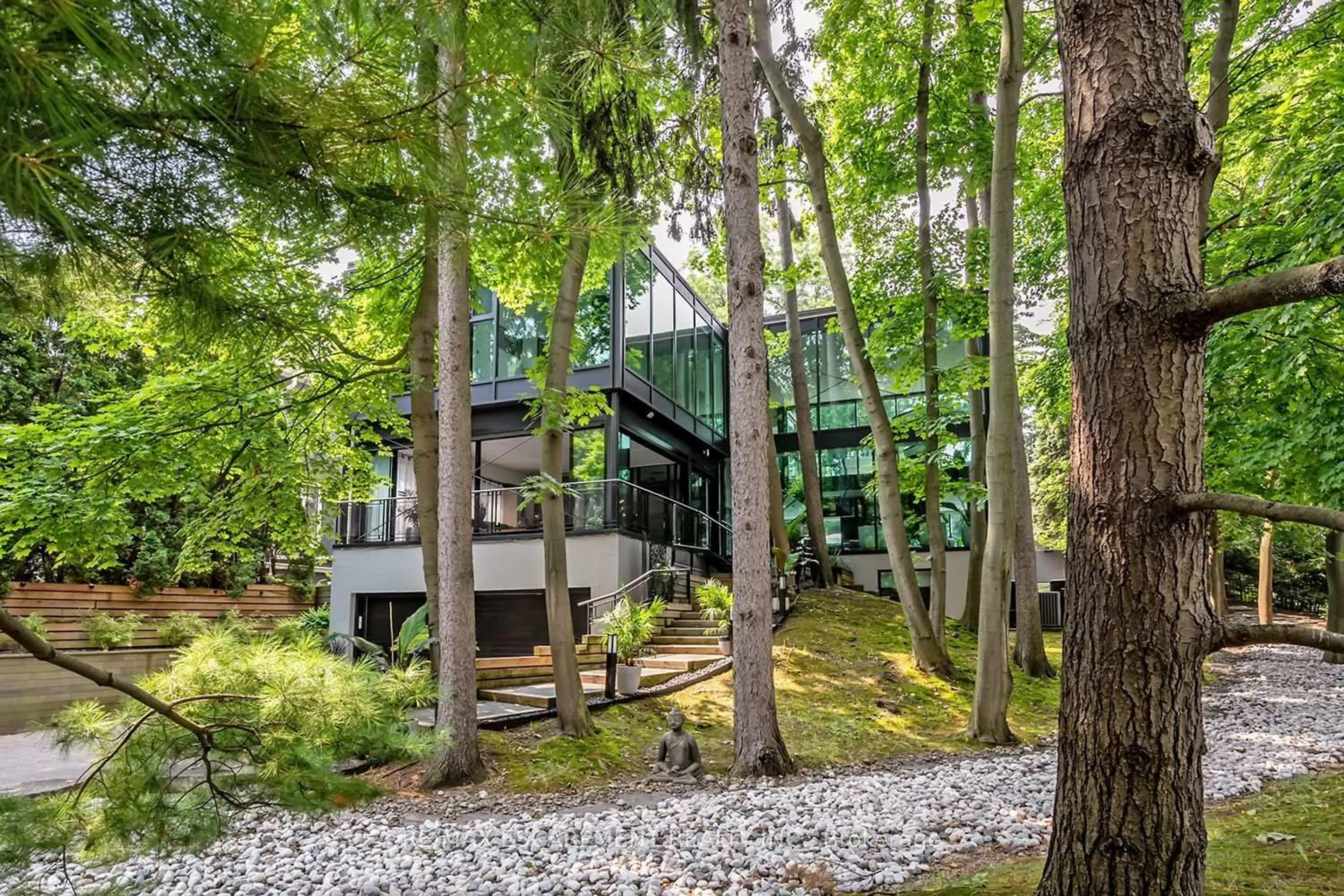 Unknown for 54 RAYMAR Pl, Oakville Ontario L6J 6M1
