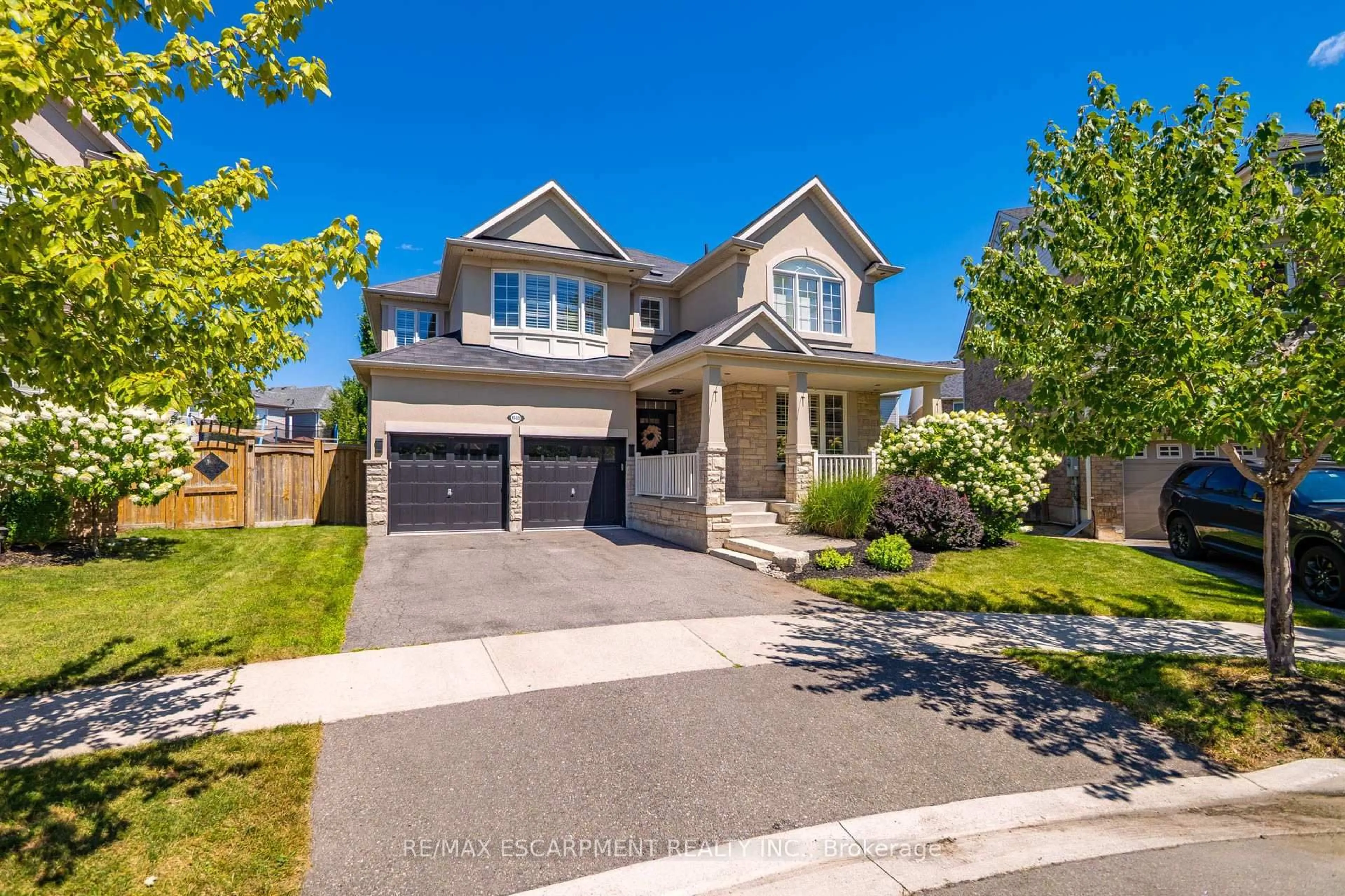 Home with brick exterior material, street for 1533 Morse Pl, Milton Ontario L9T 5V5