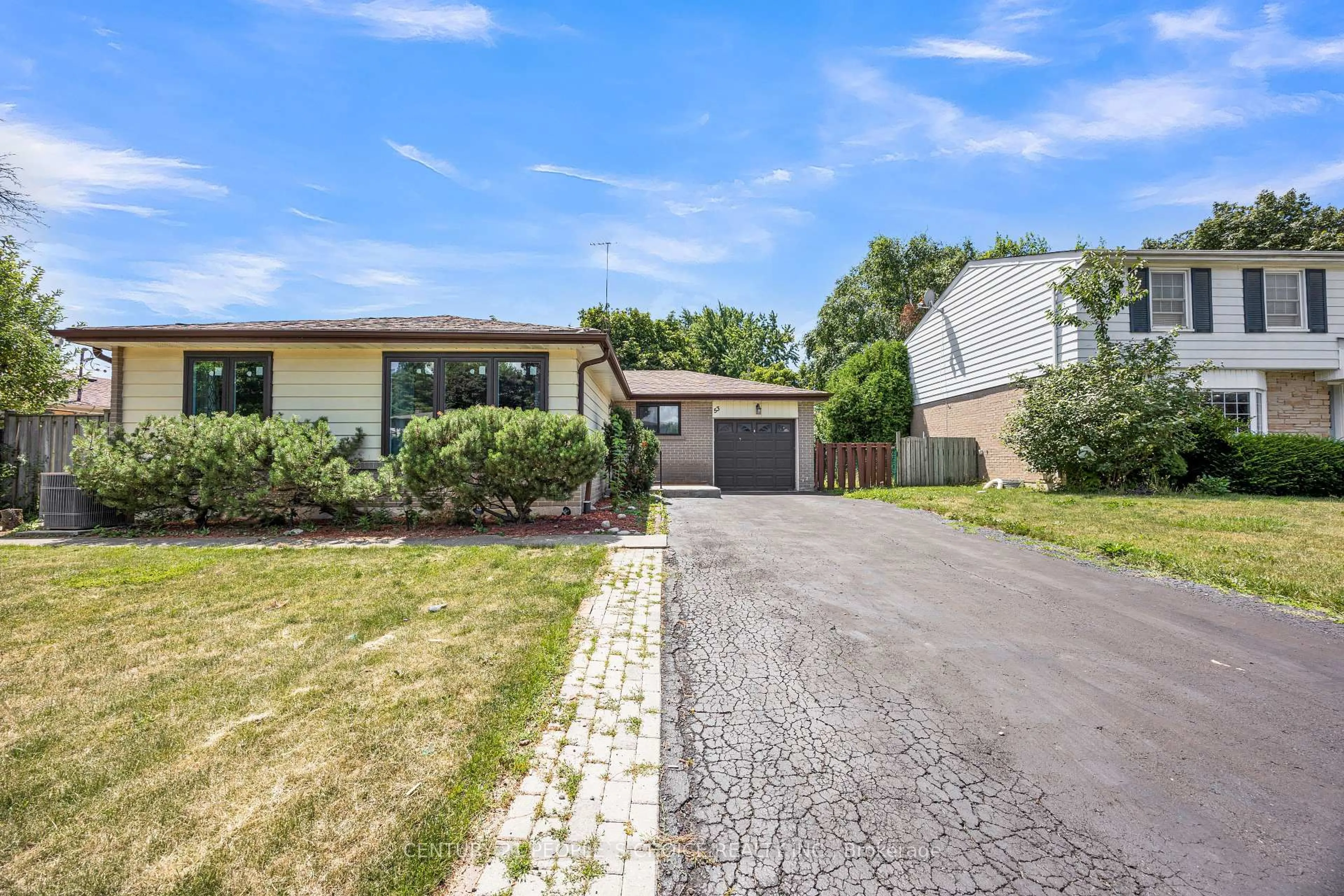 Home with brick exterior material, street for 53 Brookland Dr, Brampton Ontario L6T 2M7