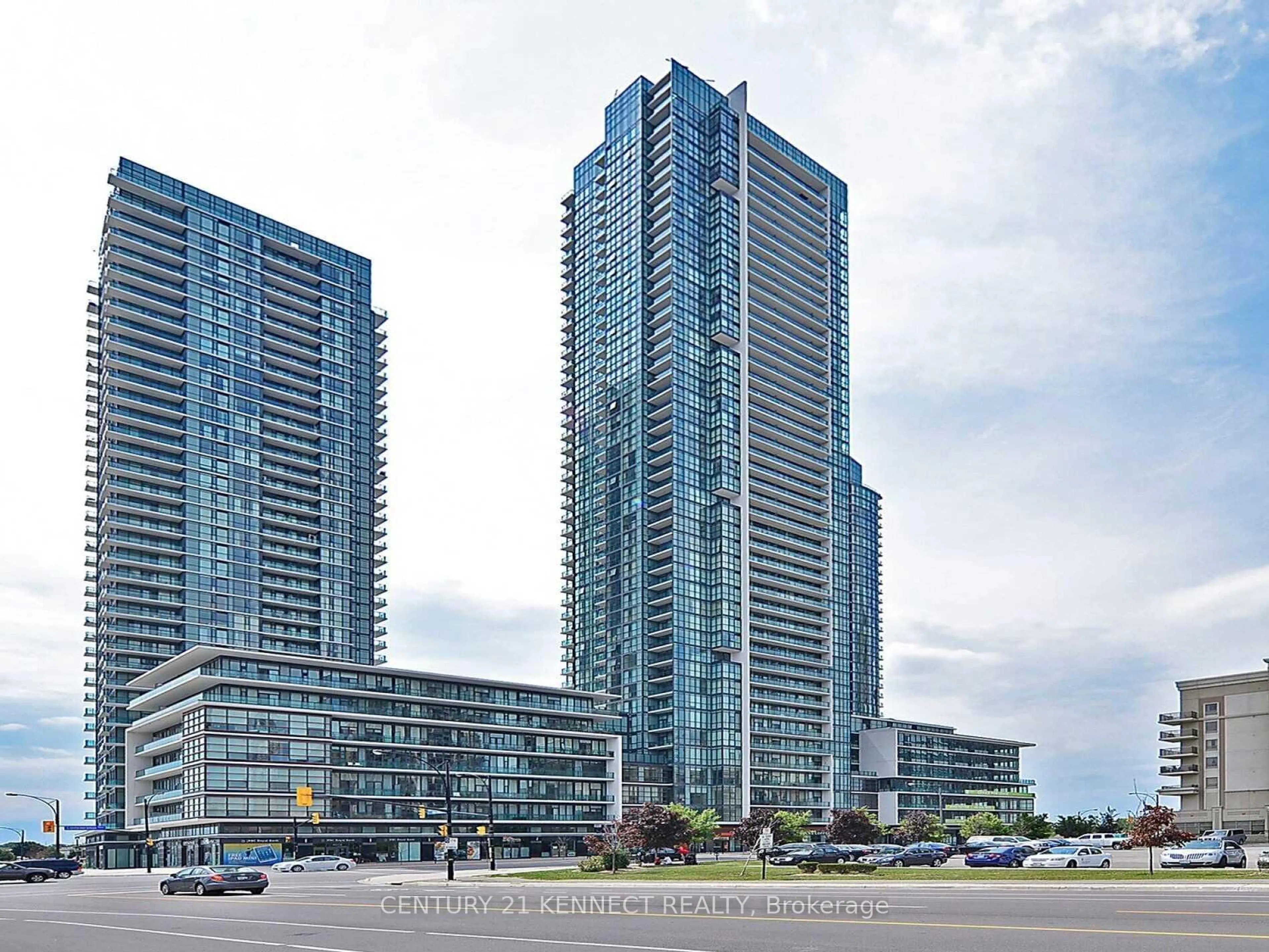 Indoor foyer for 4070 Confederation Pkwy #3910, Mississauga Ontario L5B 0E9