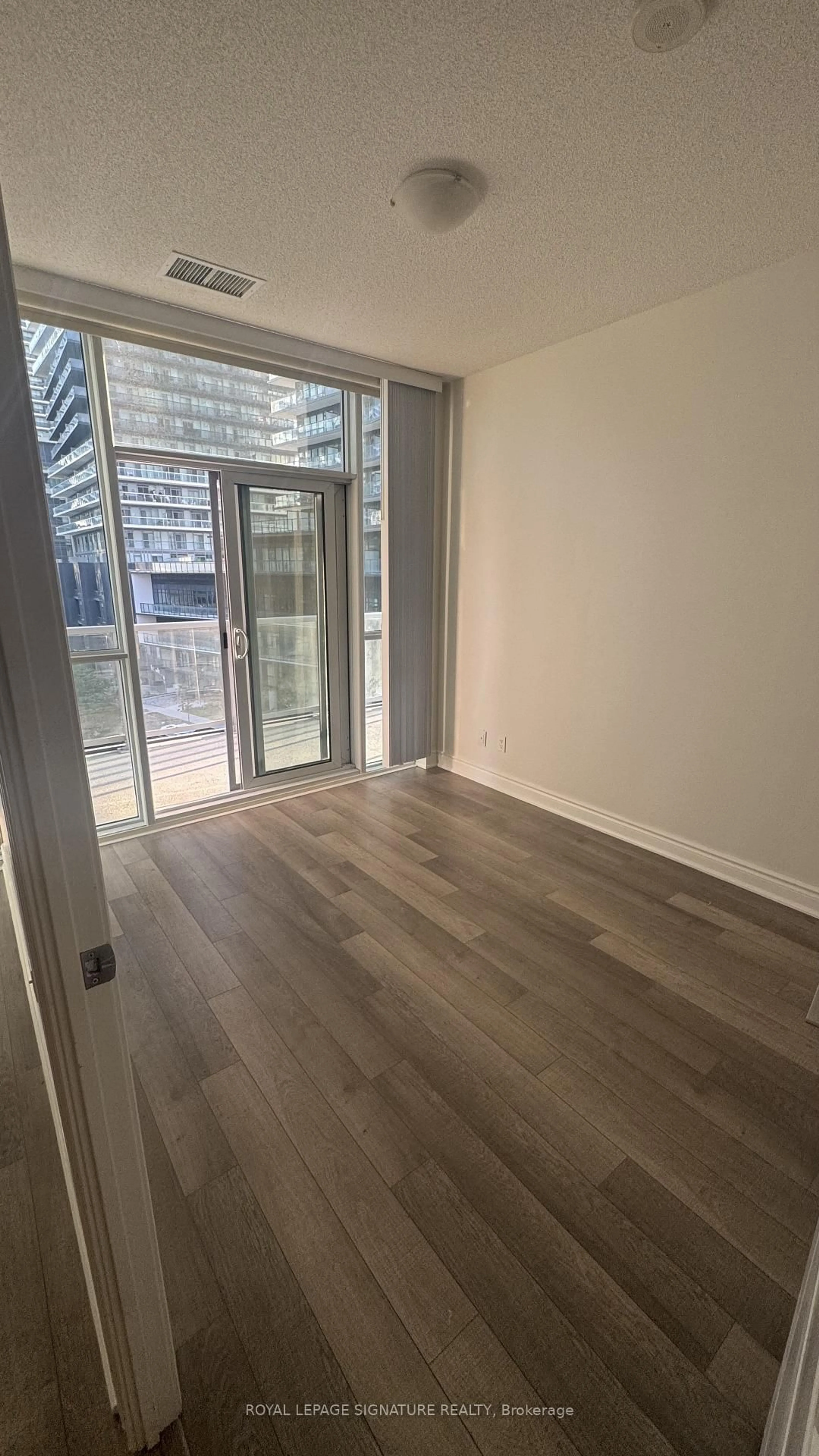 A pic of a room for 80 Marine Parade Dr #430, Toronto Ontario M8V 0A3