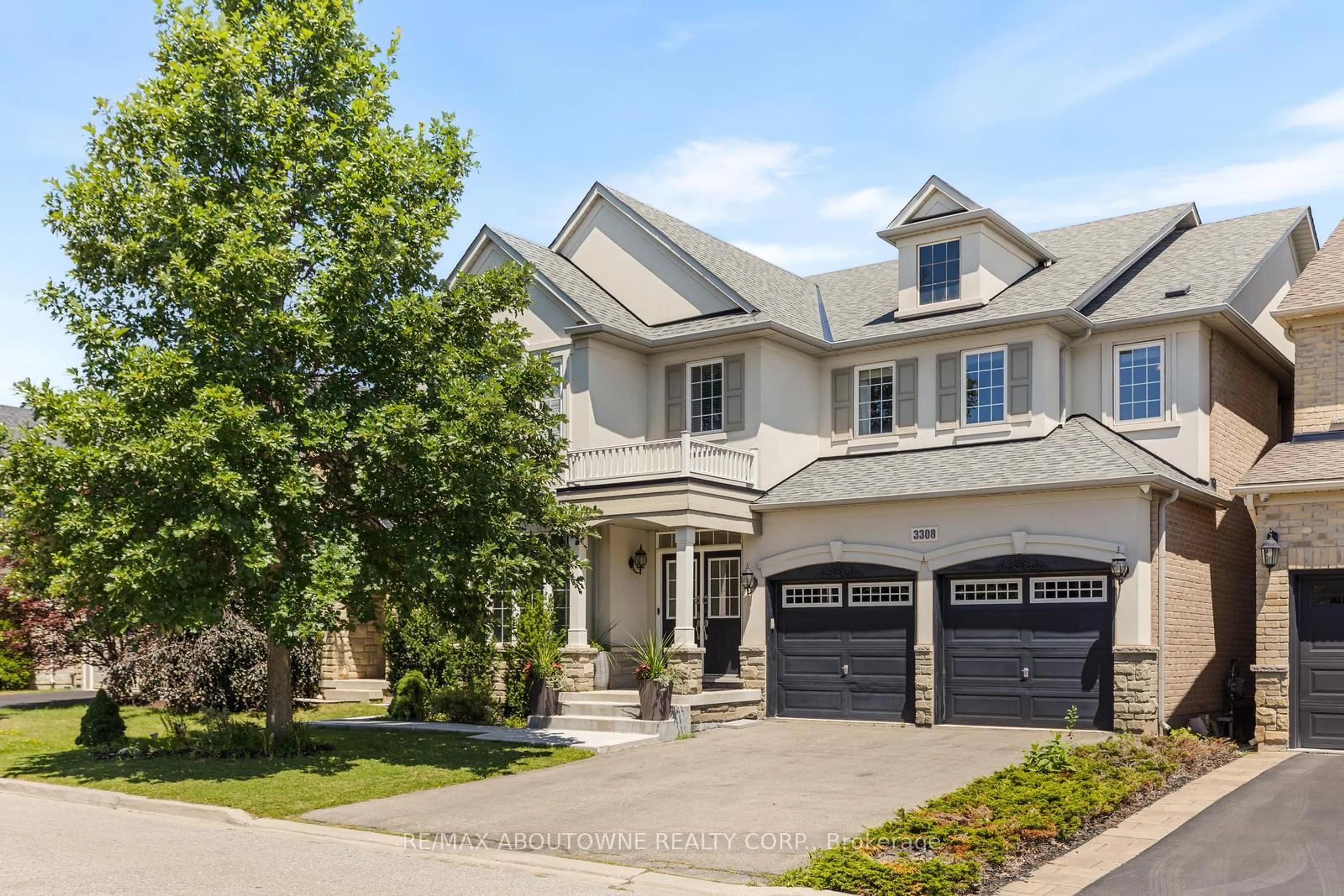 Home with brick exterior material, street for 3308 Liptay Ave, Oakville Ontario L6M 0N1