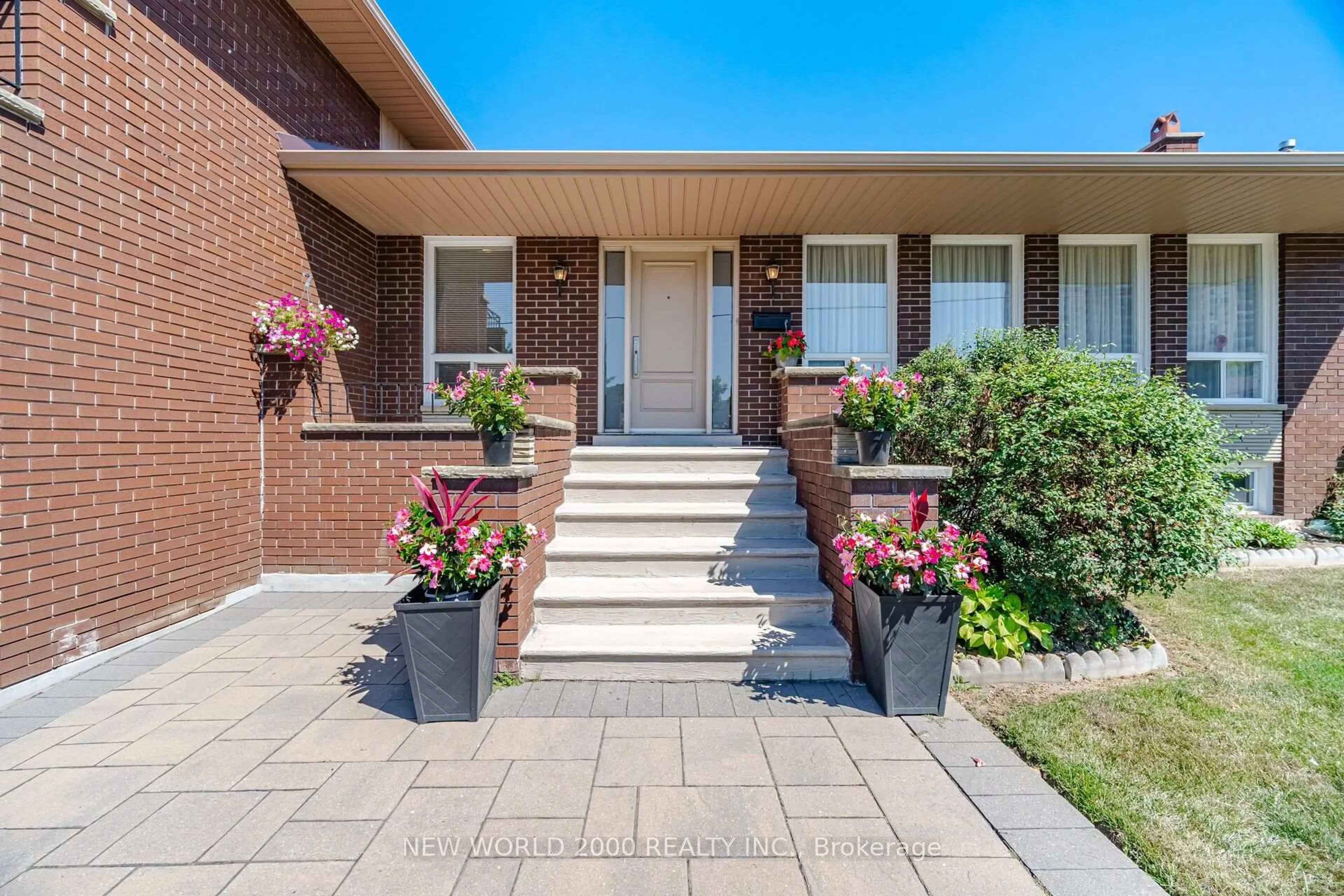 Home with brick exterior material, street for 48 Clair Rd, Toronto Ontario M3N 1A6