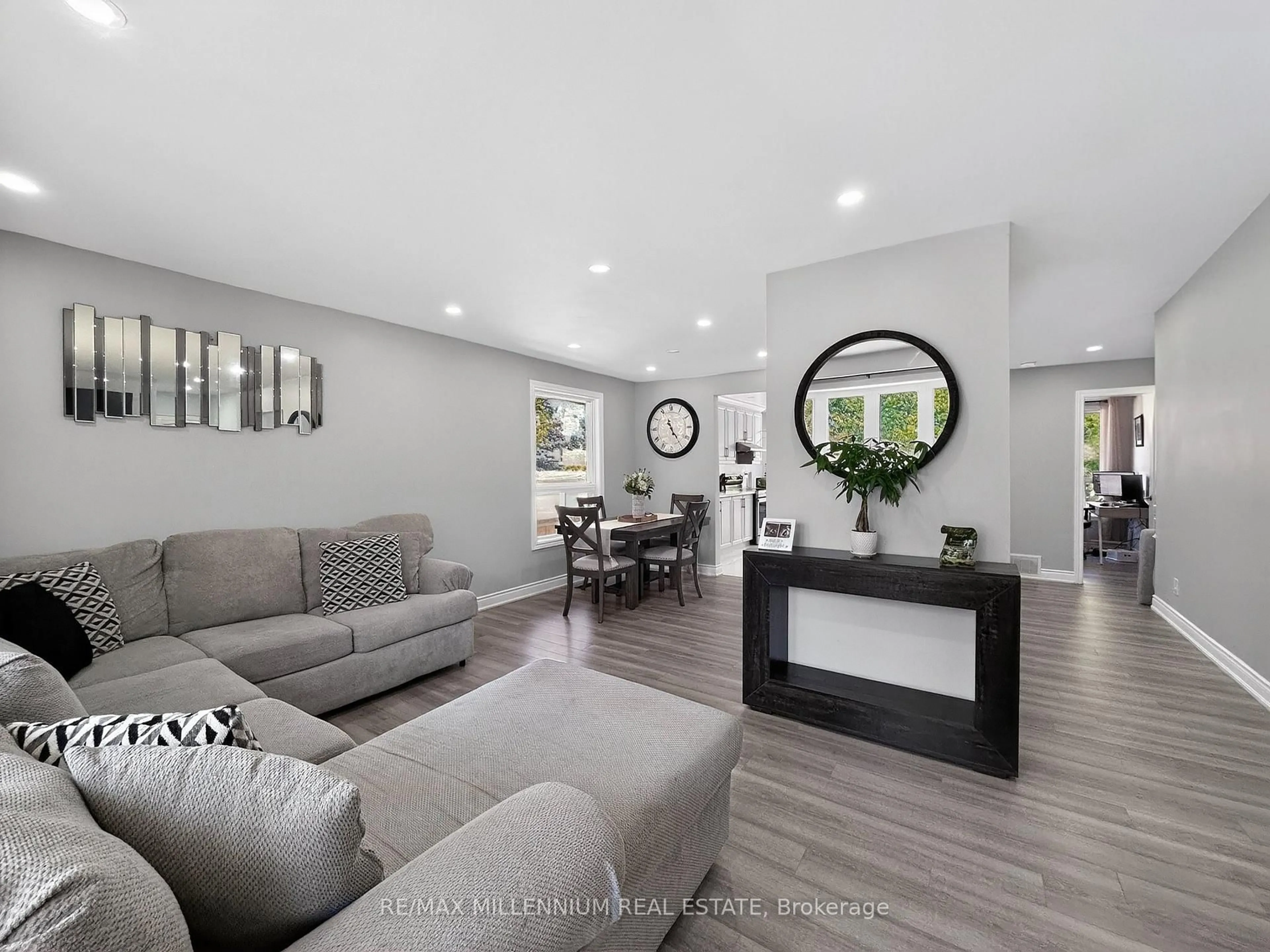 Living room with furniture, unknown for 19 Cardwell St, Orangeville Ontario L9W 2V7