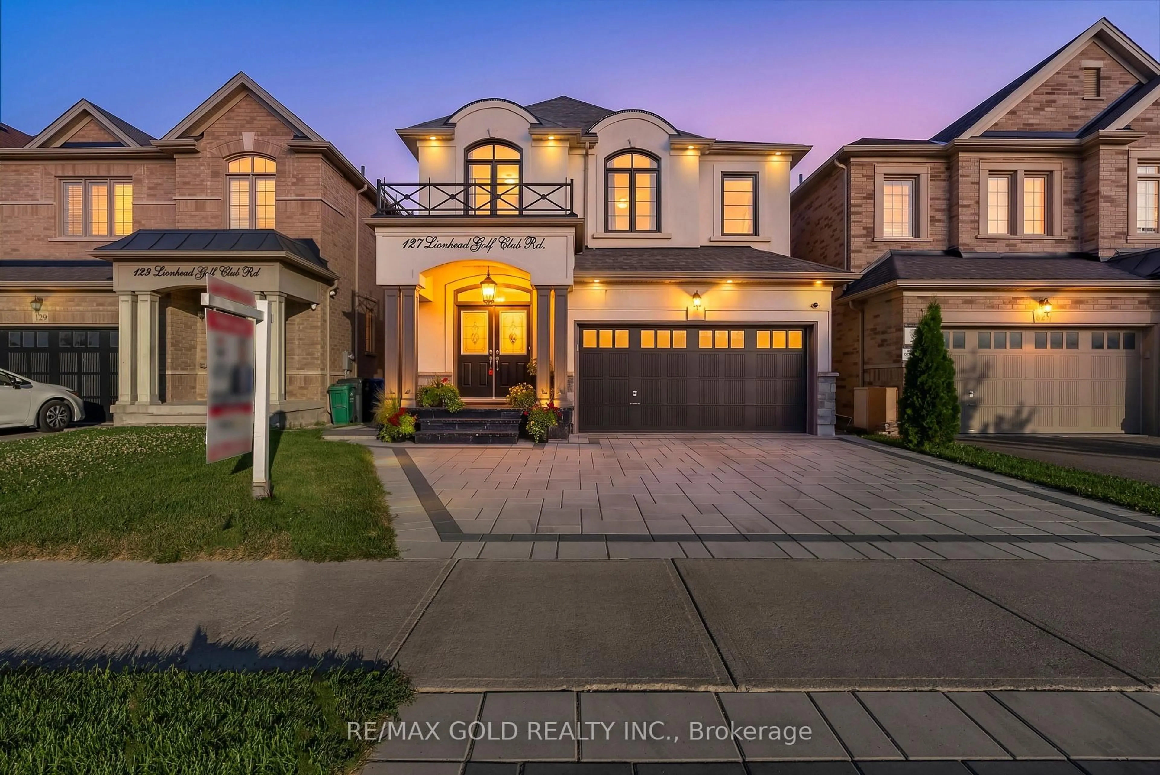 Home with brick exterior material, street for 127 Lionhead Golf Club Rd, Brampton Ontario L6Y 6C2