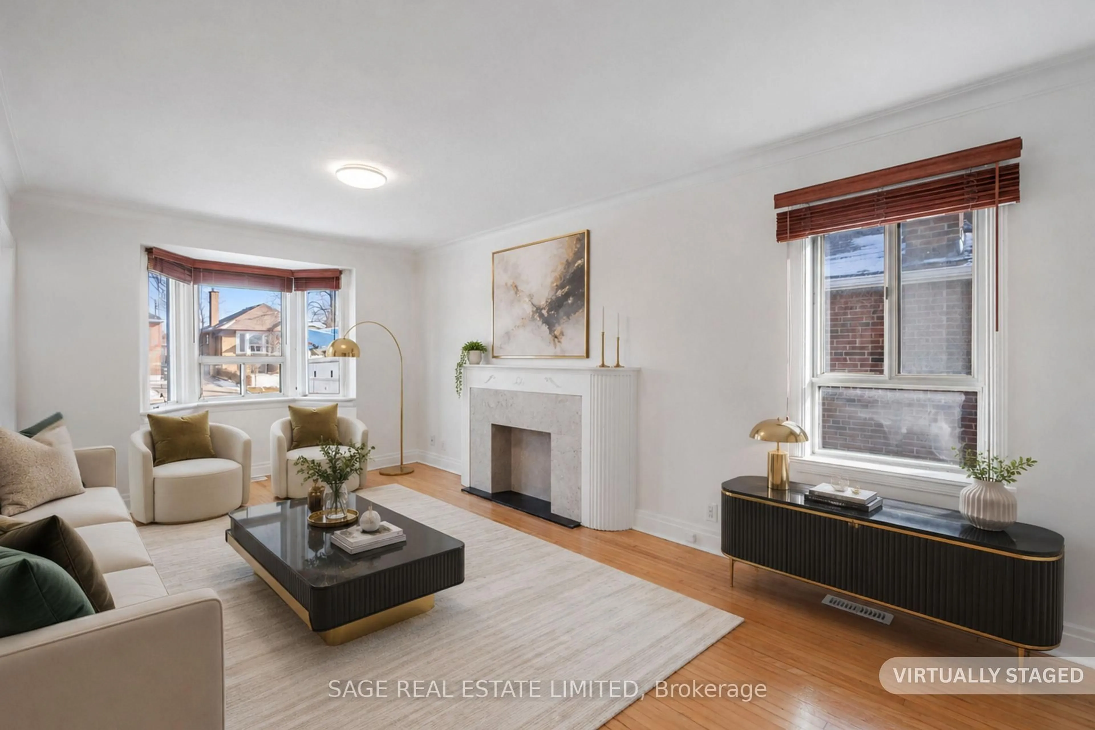Living room with furniture, unknown for 521 Glen Park Ave, Toronto Ontario M6B 2G2