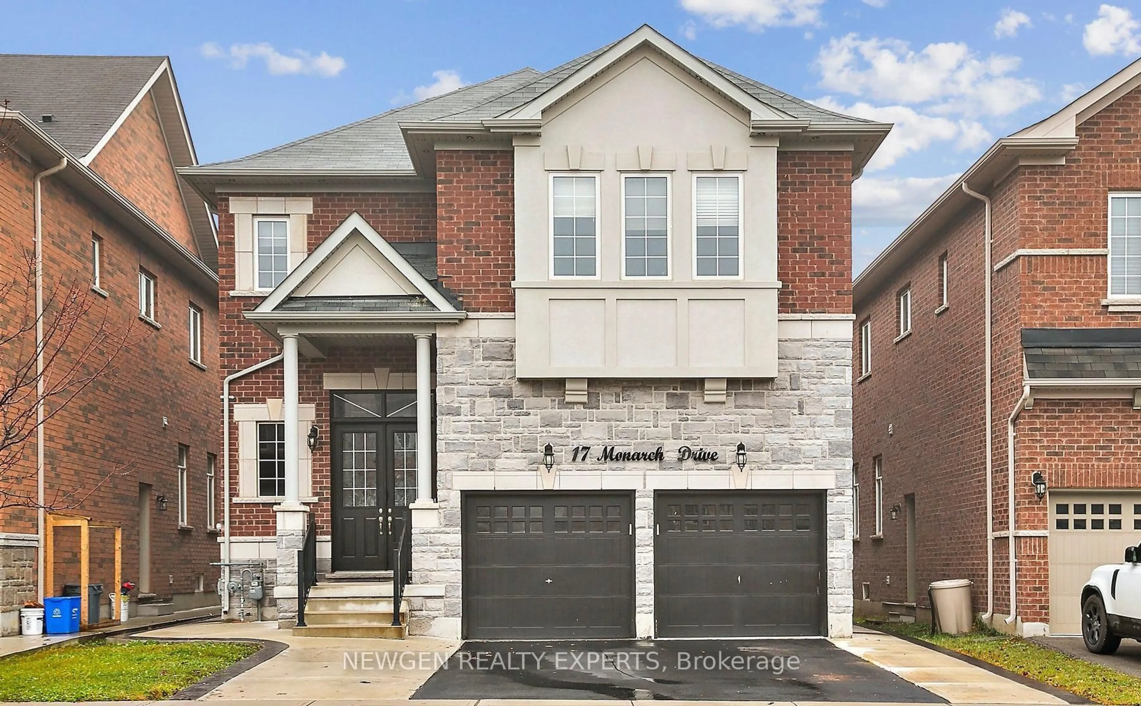 Home with brick exterior material, street for 17 Monarch Dr, Halton Hills Ontario L7G 0H9
