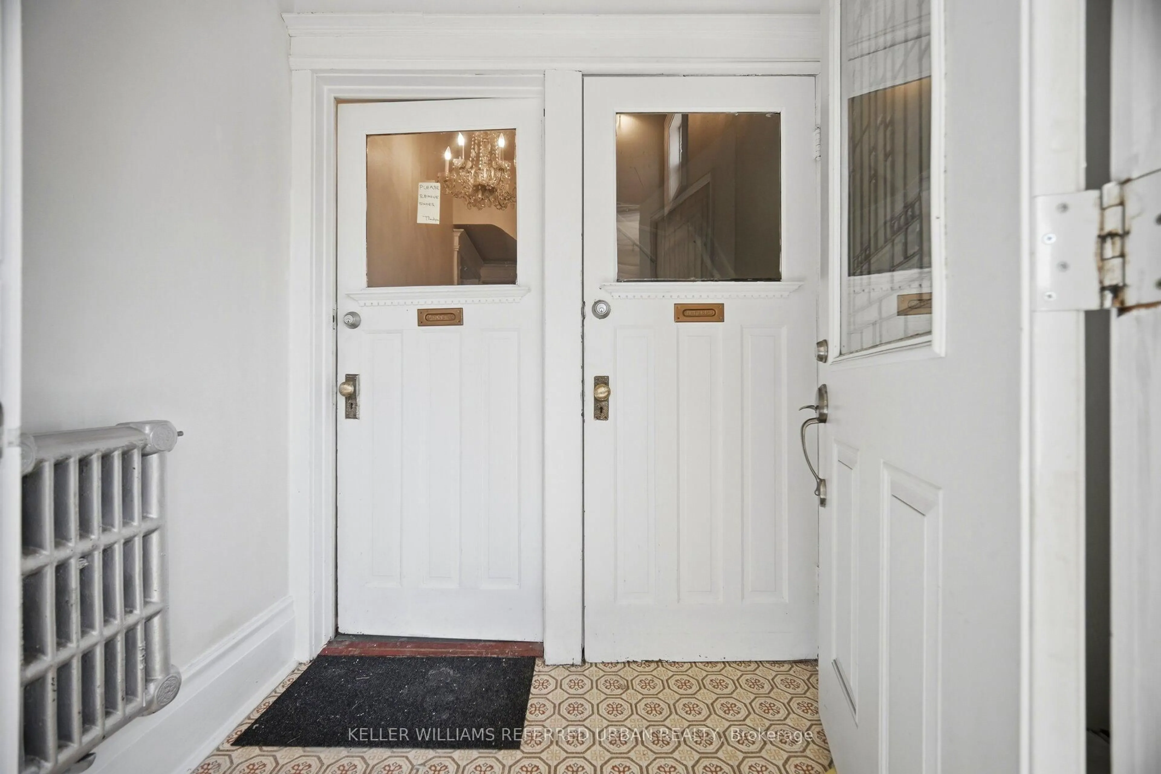 Indoor entryway for 126 Close Ave, Toronto Ontario M6K 2V5