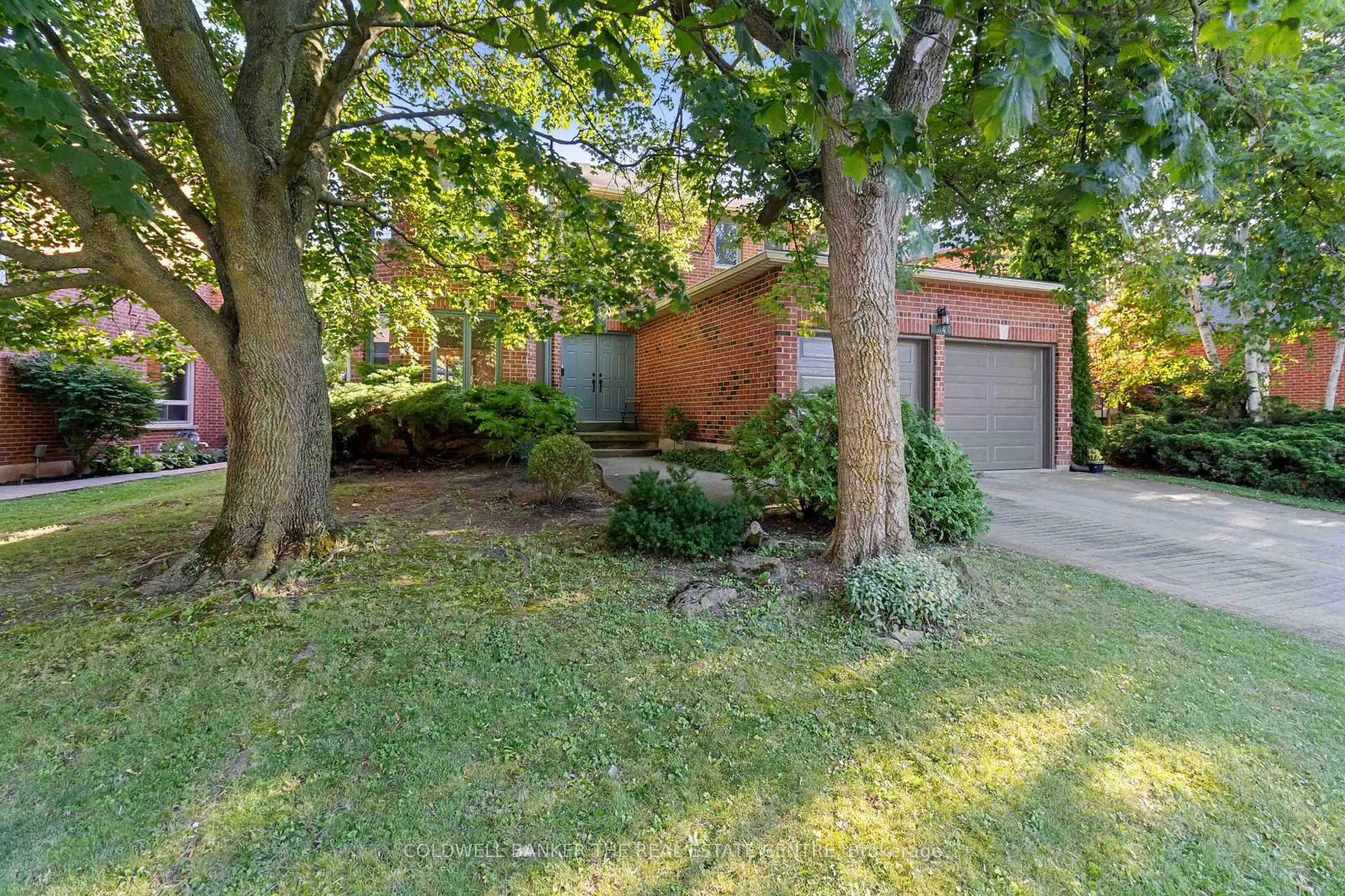 Unknown for 2040 Markle Dr, Oakville Ontario L6H 3T3