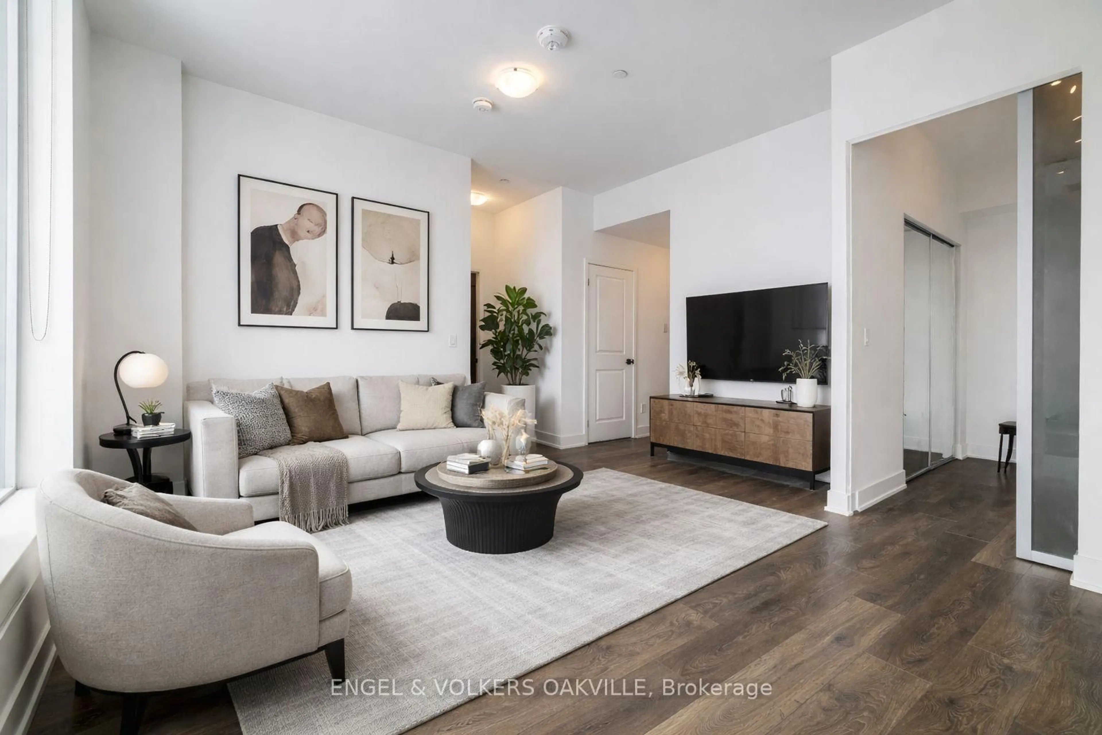 Living room with furniture, unknown for 2481 Taunton Rd #248, Oakville Ontario L6H 3R7
