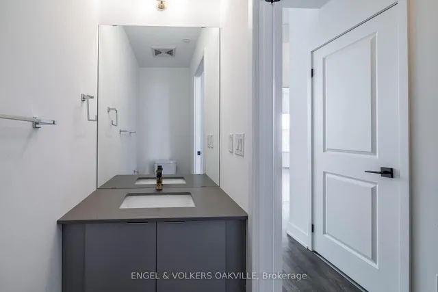 2481 Taunton Rd #248, Oakville 5