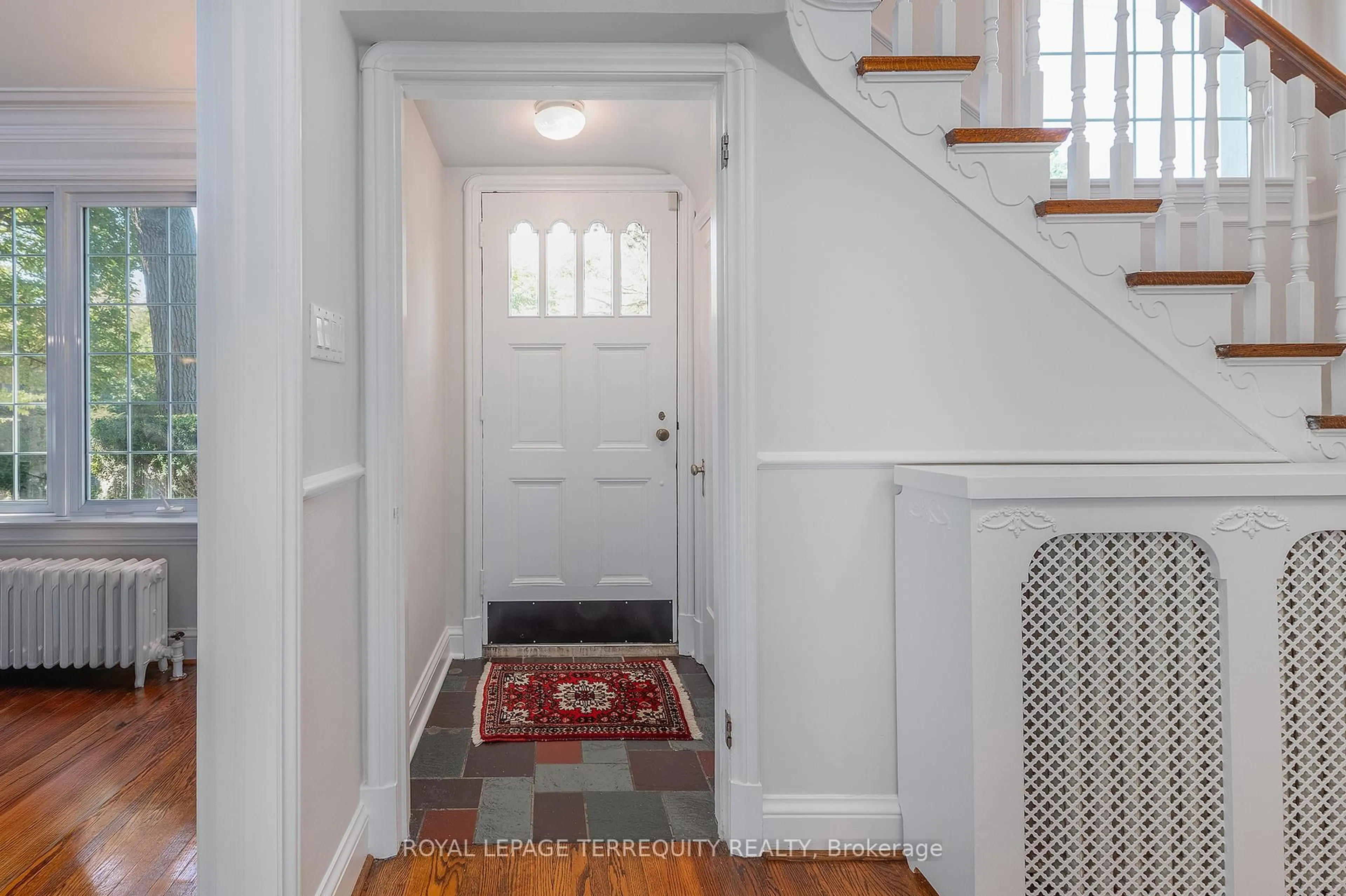 Indoor entryway for 223 Riverside Dr, Toronto Ontario M6S 4A8