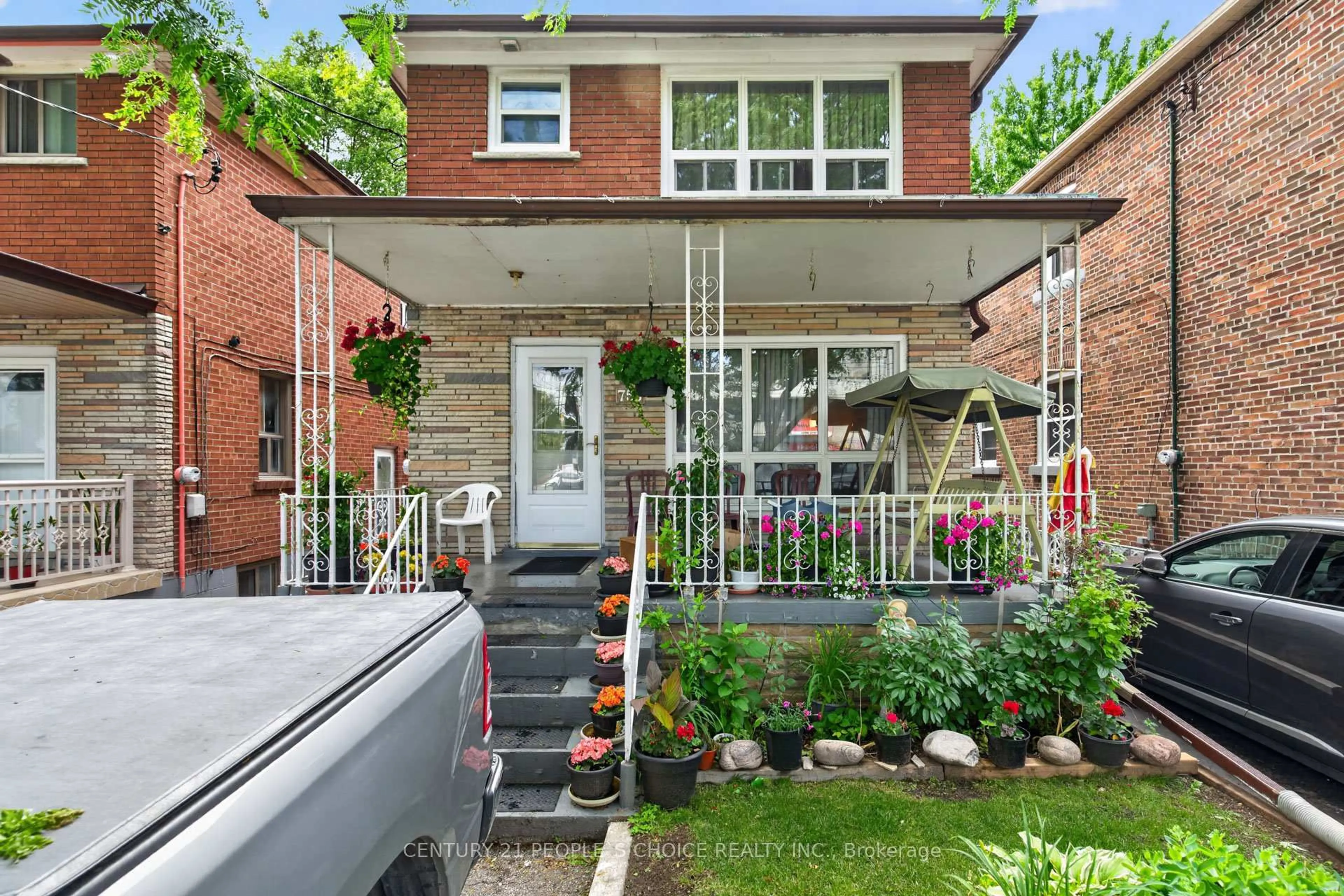 Home with brick exterior material, street for 750 Jane St, Toronto Ontario M6N 4B2