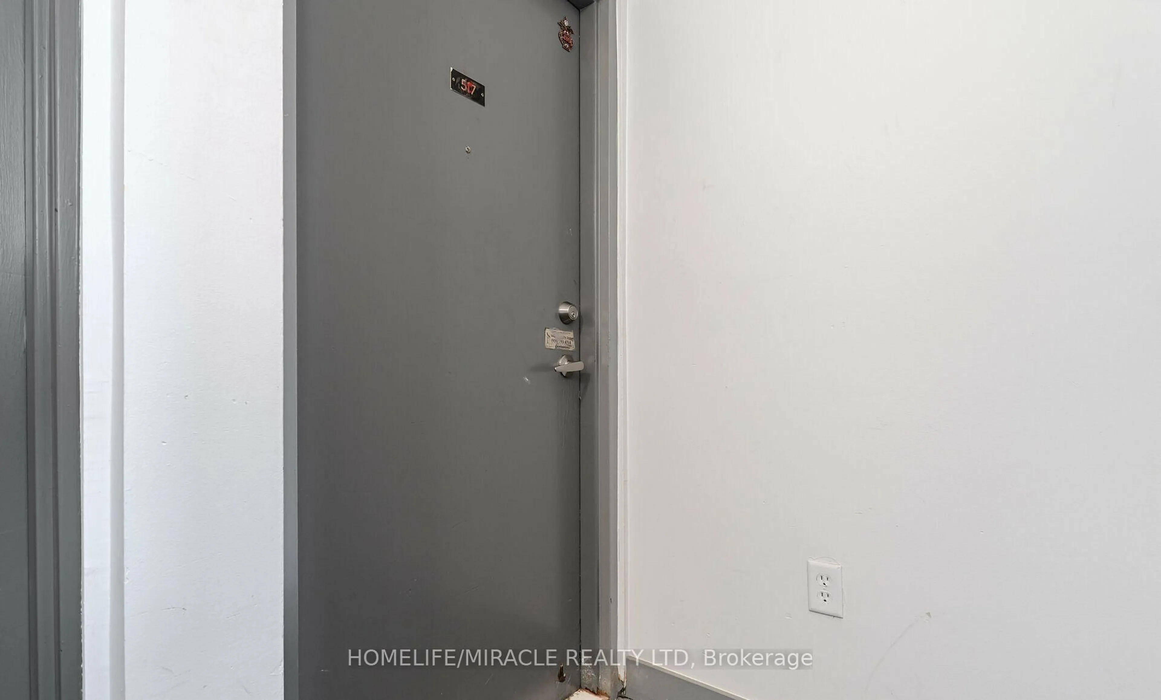 Unknown for 4673 Jane St #517, Toronto Ontario M3N 2L1