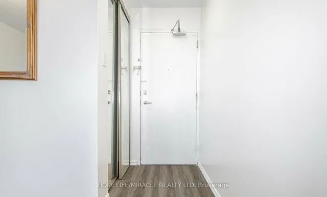 4673 Jane St #517, Toronto 3