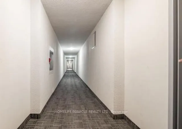 40 Panorama Crt #903, Toronto 4