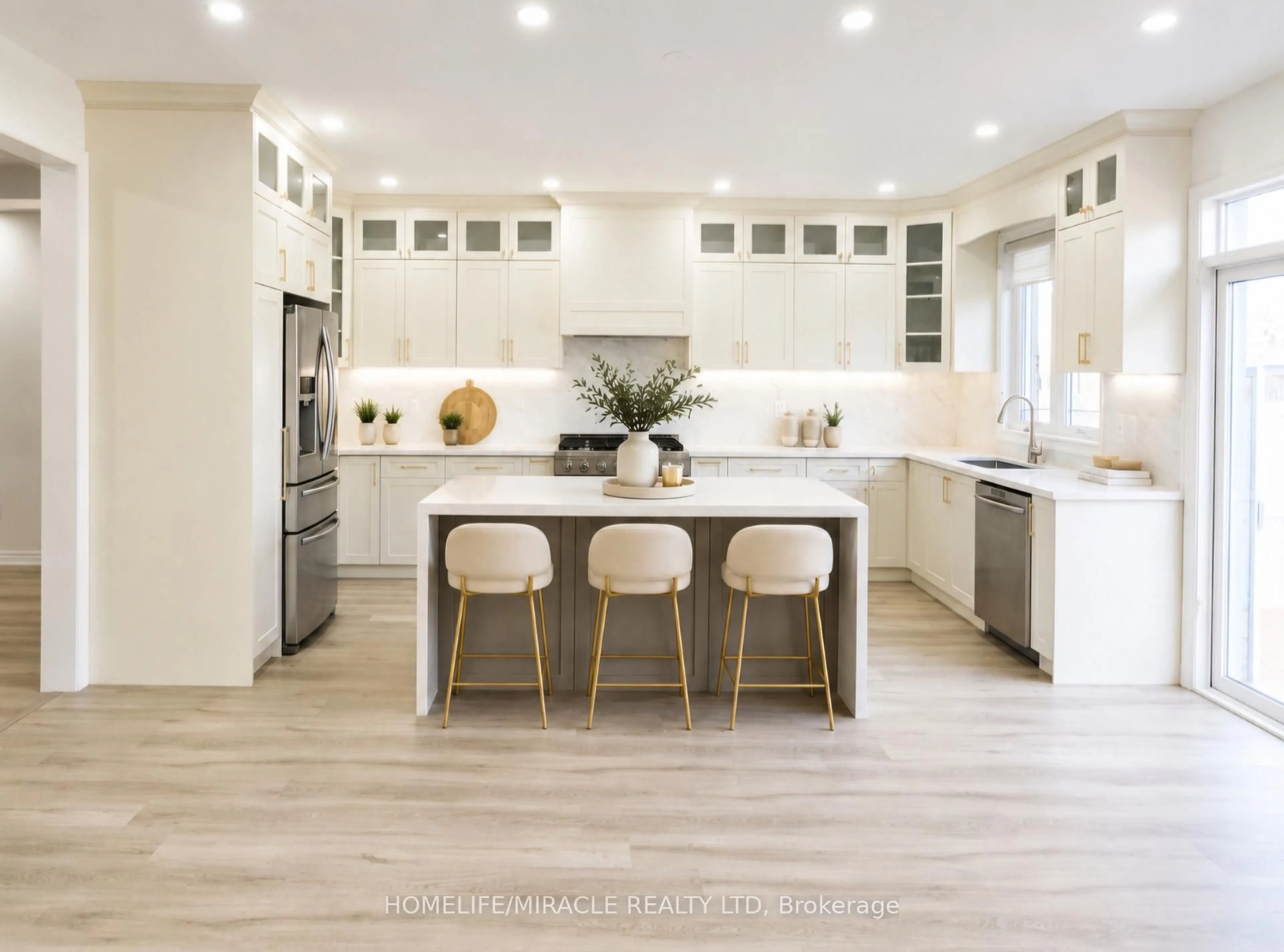 Contemporary kitchen, ceramic/tile floor for 71 Skyvalley Dr, Brampton Ontario L6P 3B7