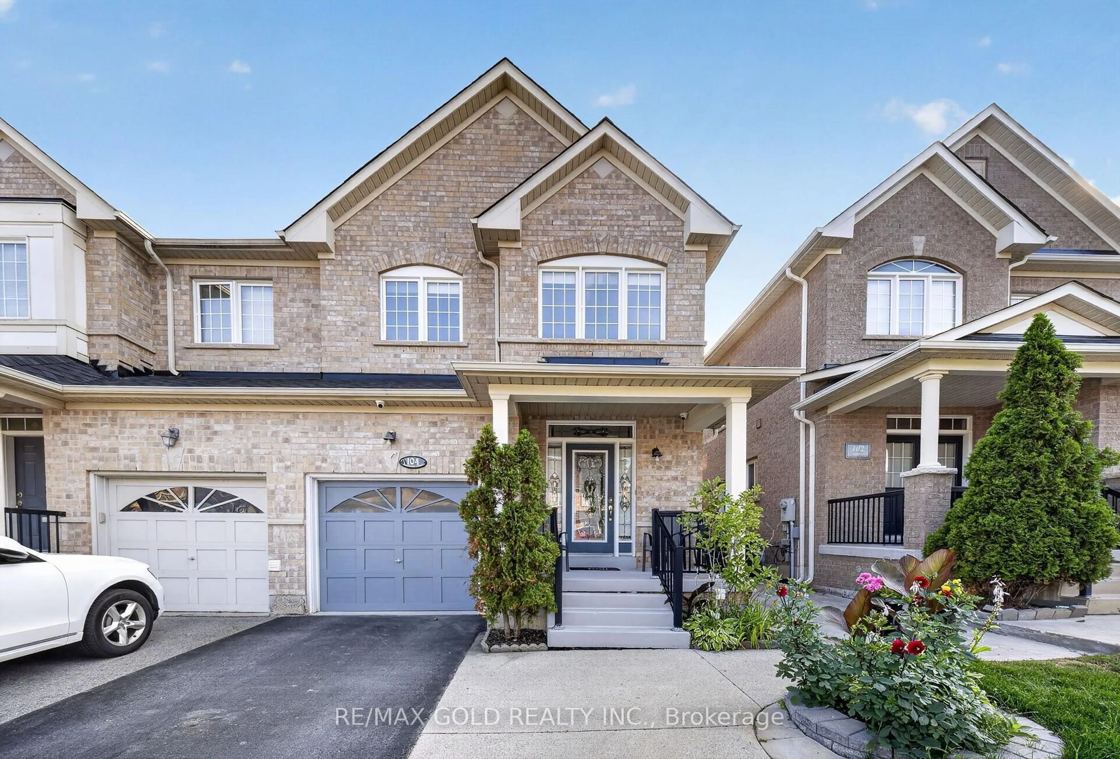 Home with brick exterior material, street for 104 Everingham Circ, Brampton Ontario L6R 0R9