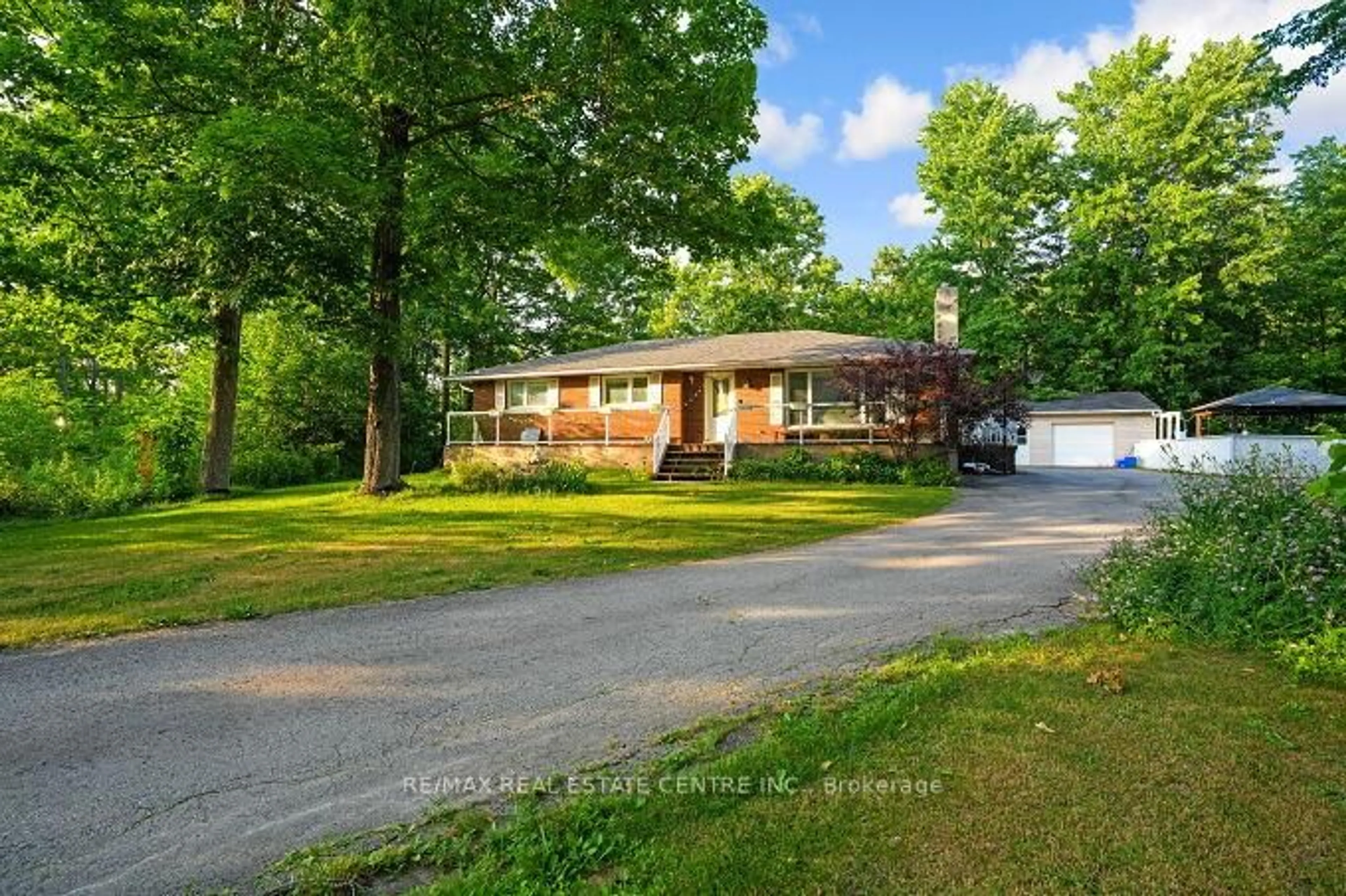 A pic from outside/outdoor area/front of a property/back of a property/a pic from drone, street for 12497 Regional Rd #25, Halton Hills Ontario L7J 2M1