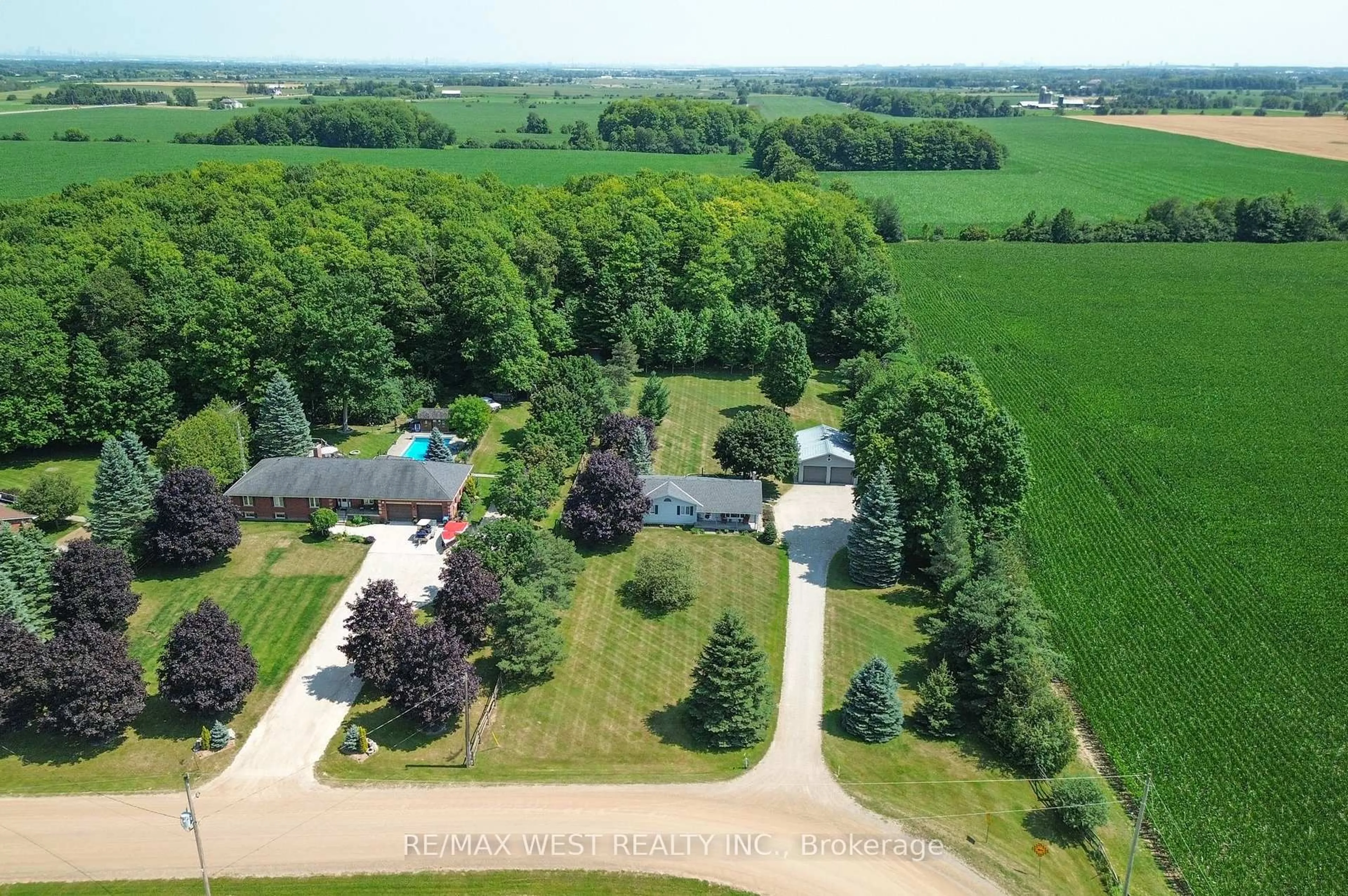 A pic from outside/outdoor area/front of a property/back of a property/a pic from drone, water/lake/river/ocean view for 5775 Boston Mills Rd, Caledon Ontario L7C 0P1