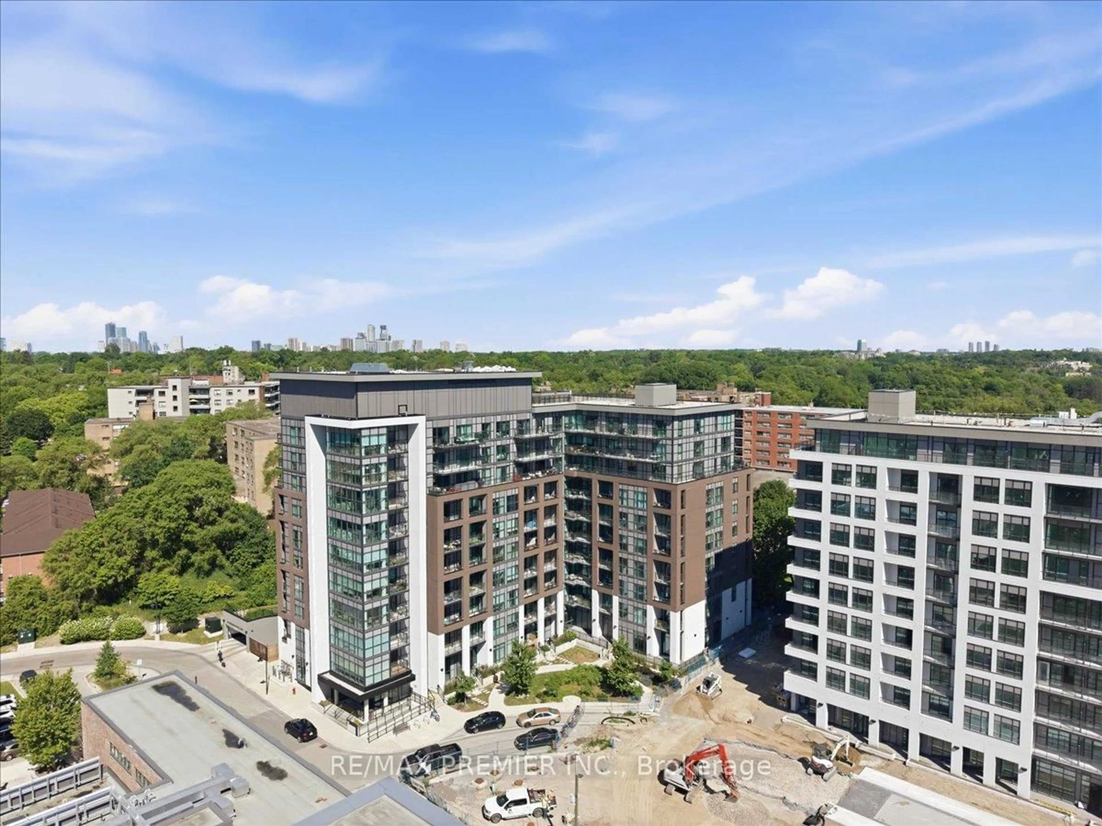 A pic from outside/outdoor area/front of a property/back of a property/a pic from drone, city buildings view from balcony for 25 Neighbourhood Lane #515, Toronto Ontario M8Y 0C4