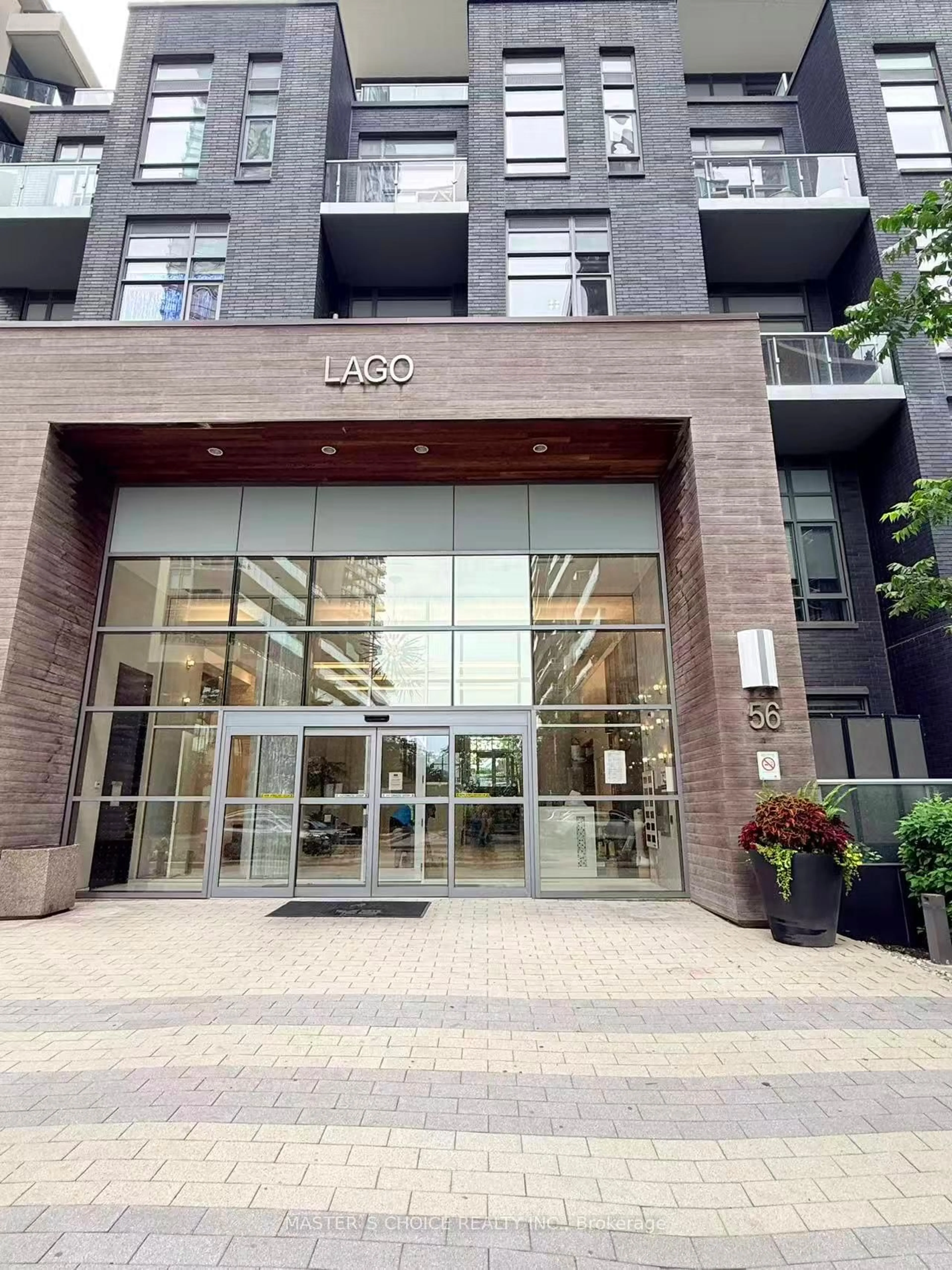 Indoor foyer for 56 Annie Craig Dr #704, Toronto Ontario M8V 0C4