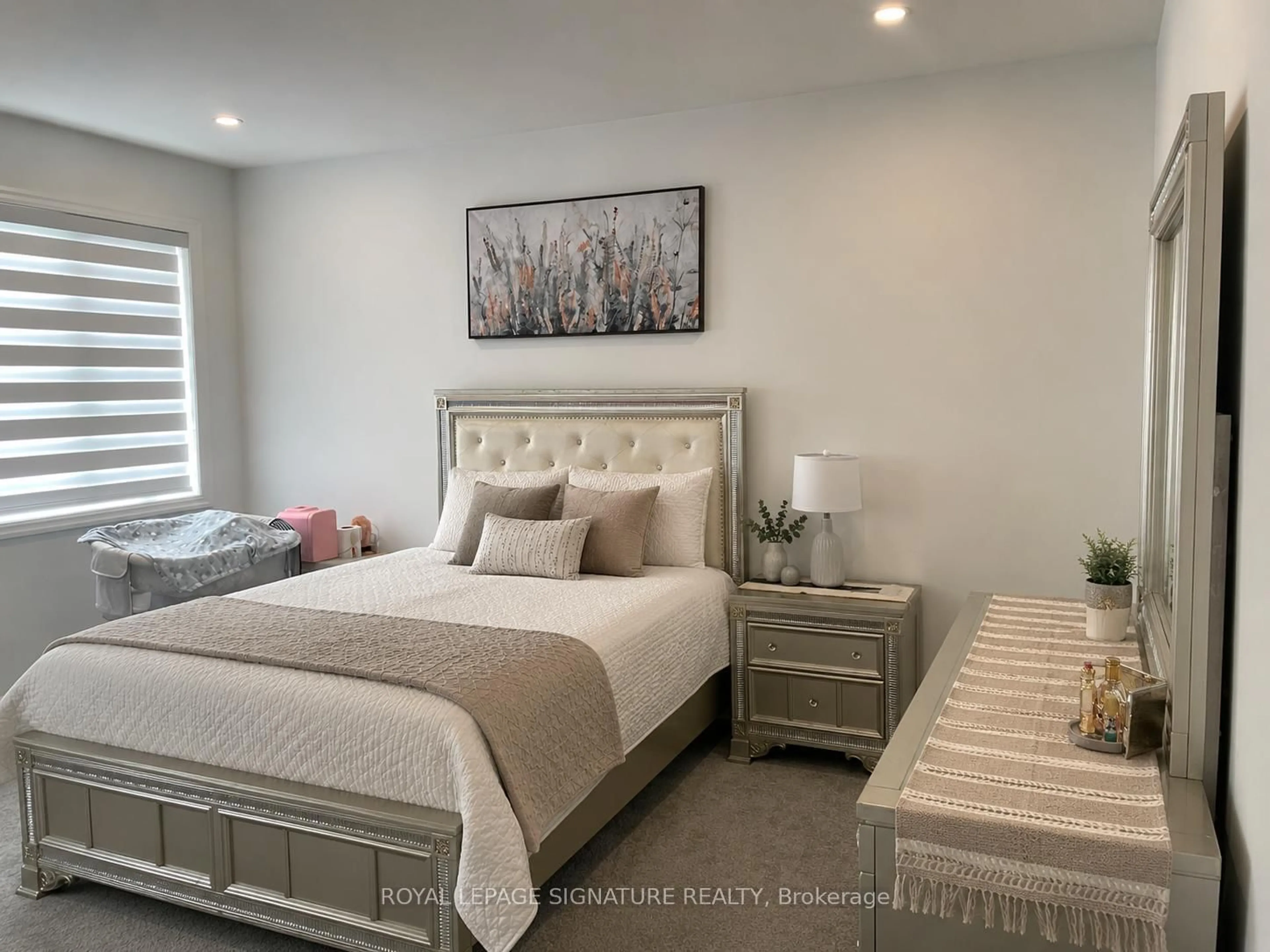 Bedroom with bed, unknown for 1894 Thames Circ, Milton Ontario L9E 1Y9