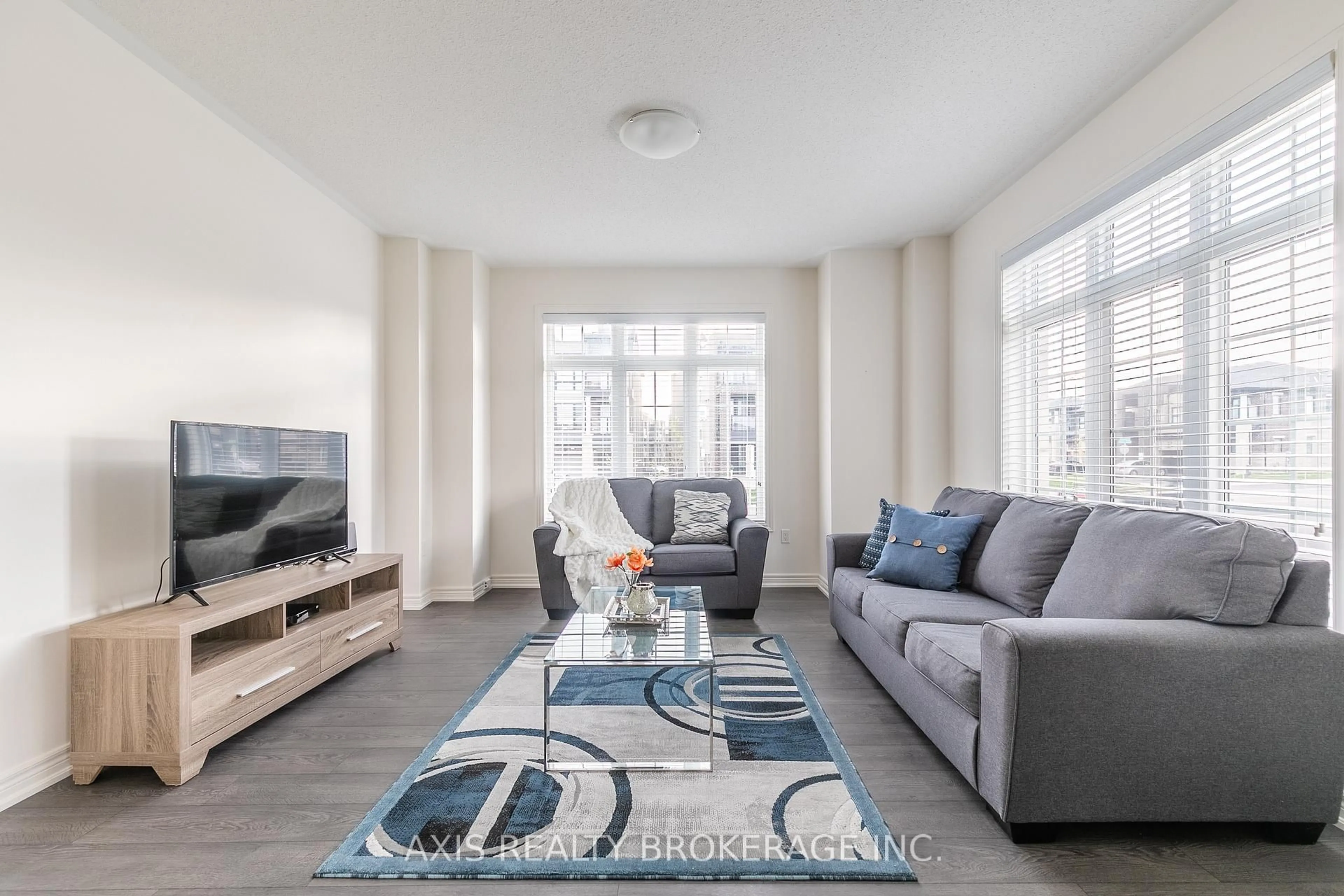 Living room with furniture, unknown for 388 Grindstone Tr, Oakville Ontario L6H 0S1
