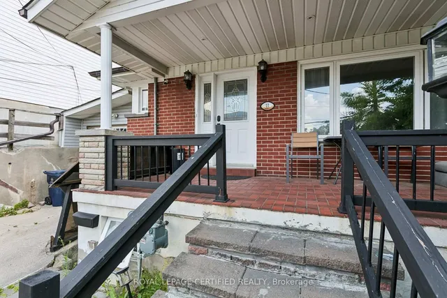 33 Donald Ave, Toronto 4