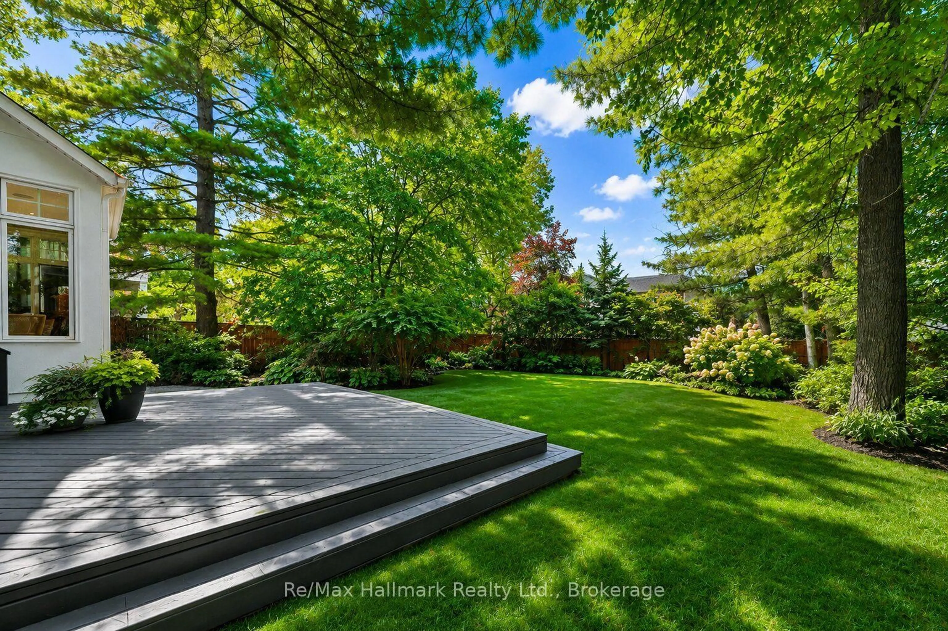 Patio, forest/trees view for 1310 Duncan Rd, Oakville Ontario L6J 2P8