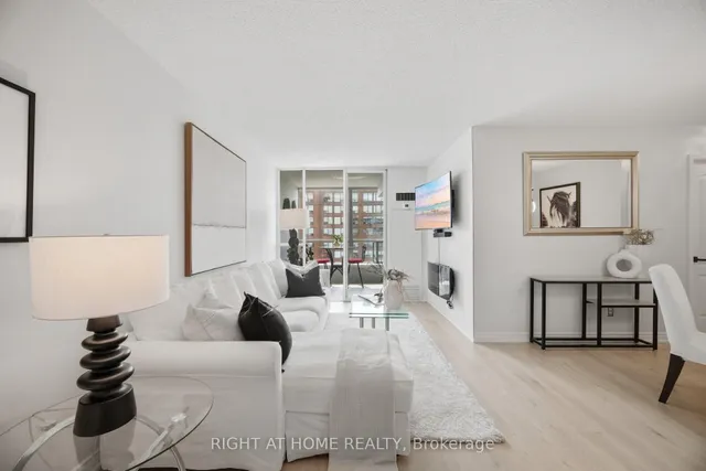 1276 Maple Crossing Blvd #1711, Burlington 3