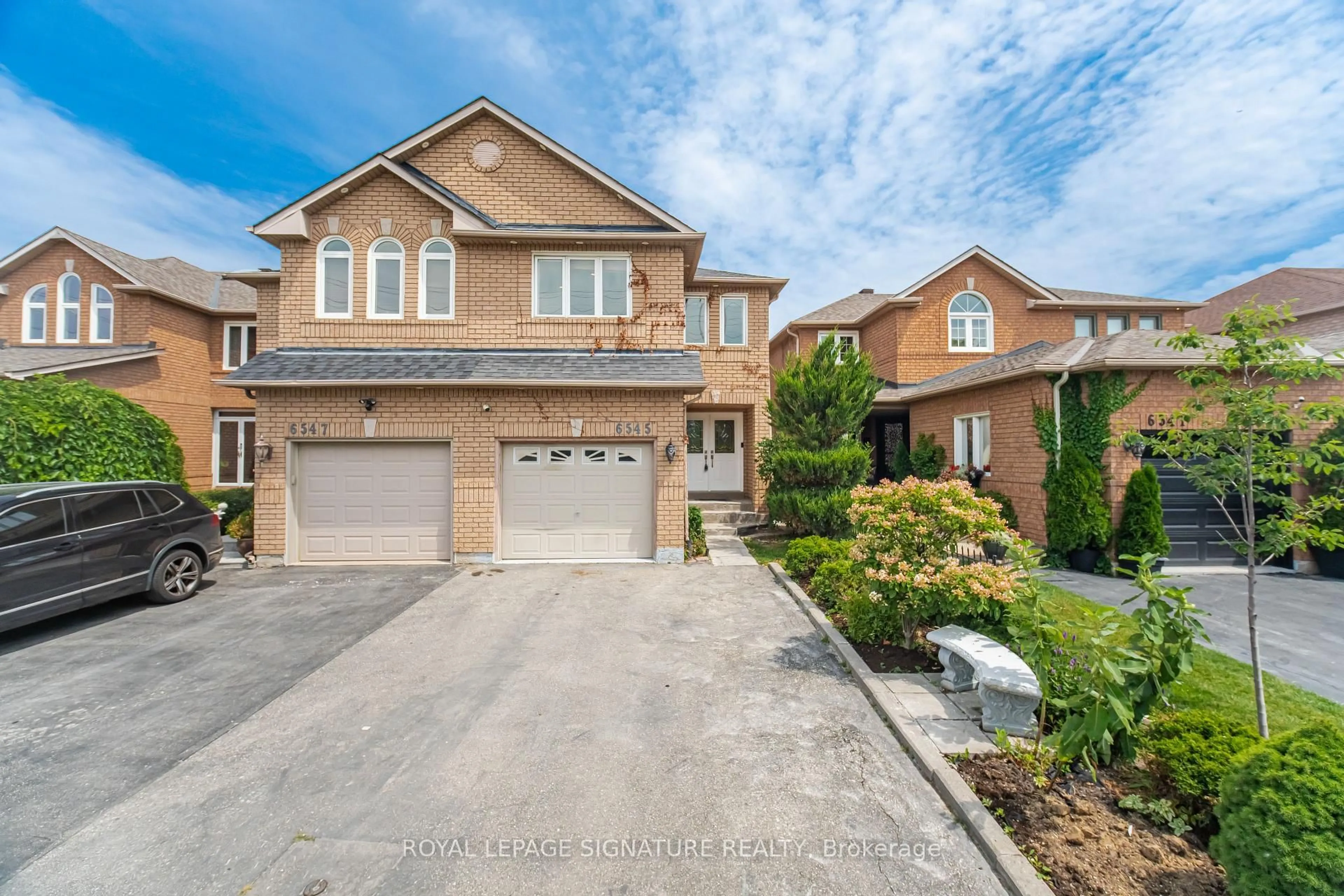 Home with brick exterior material, street for 6545 Sapling Tr, Mississauga Ontario L5N 7J3