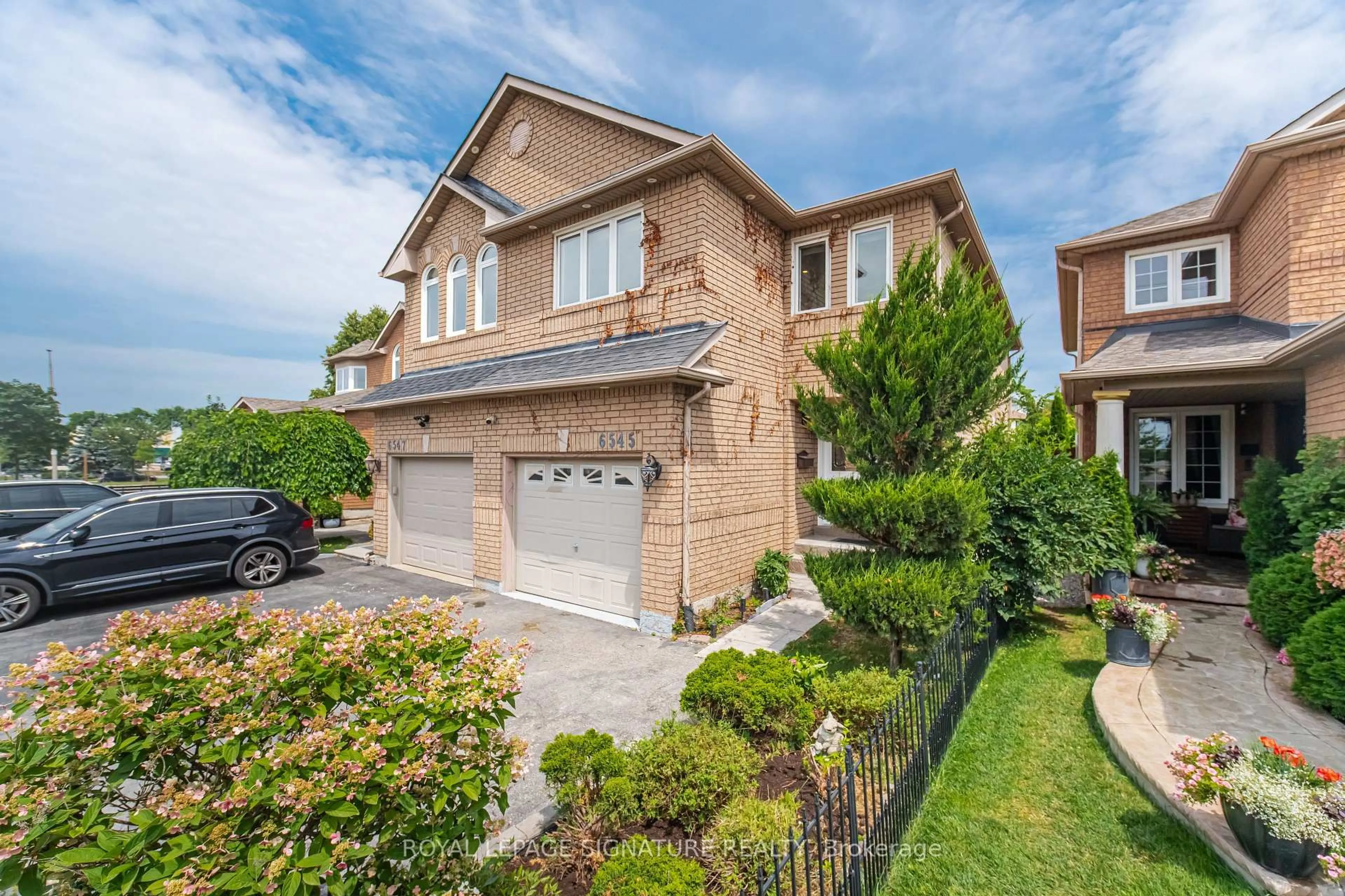 Home with brick exterior material, street for 6545 Sapling Tr, Mississauga Ontario L5N 7J3