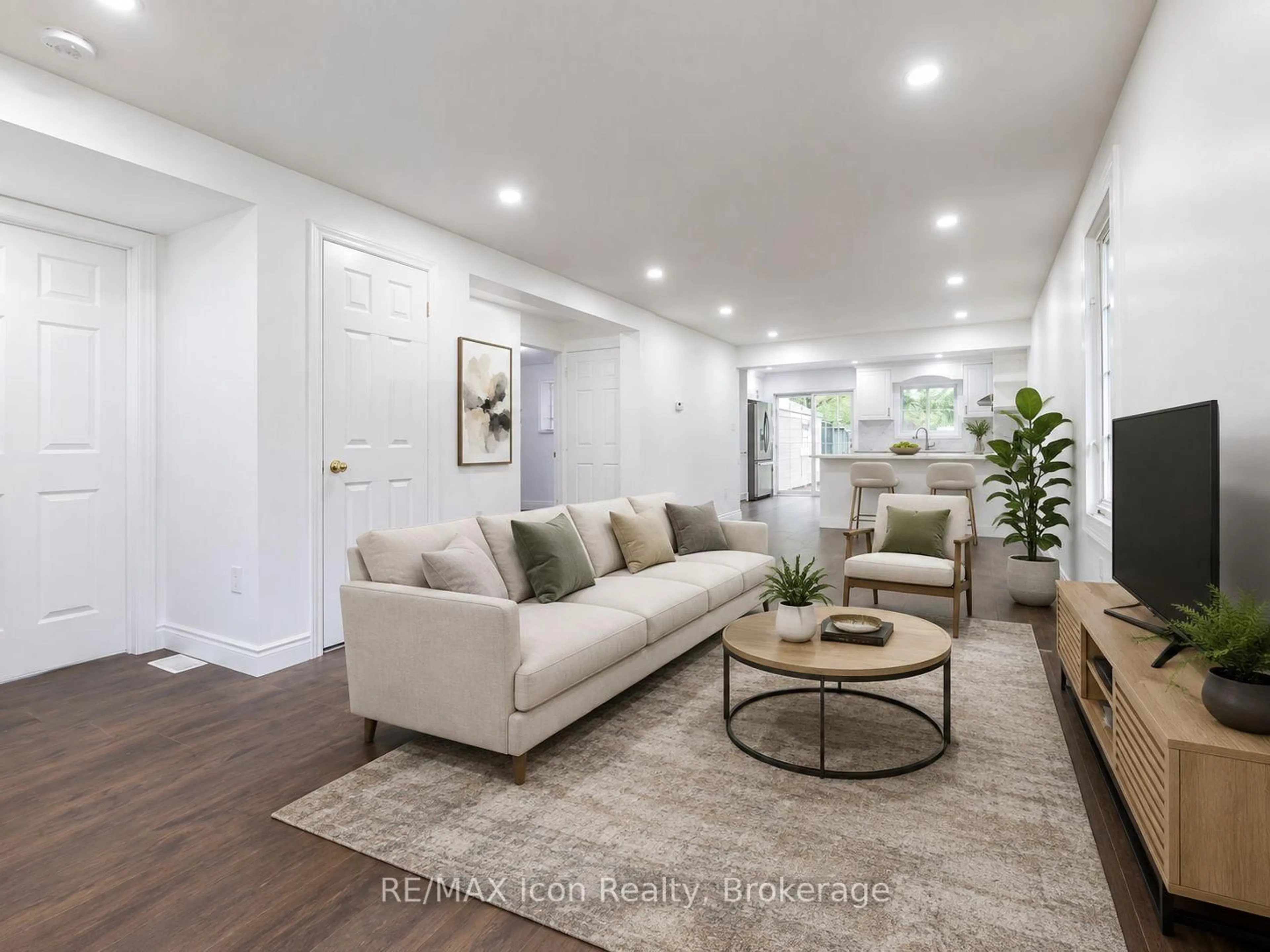 Living room with furniture, unknown for 1270 Spring Gardens Rd, Burlington Ontario L7T 1J8